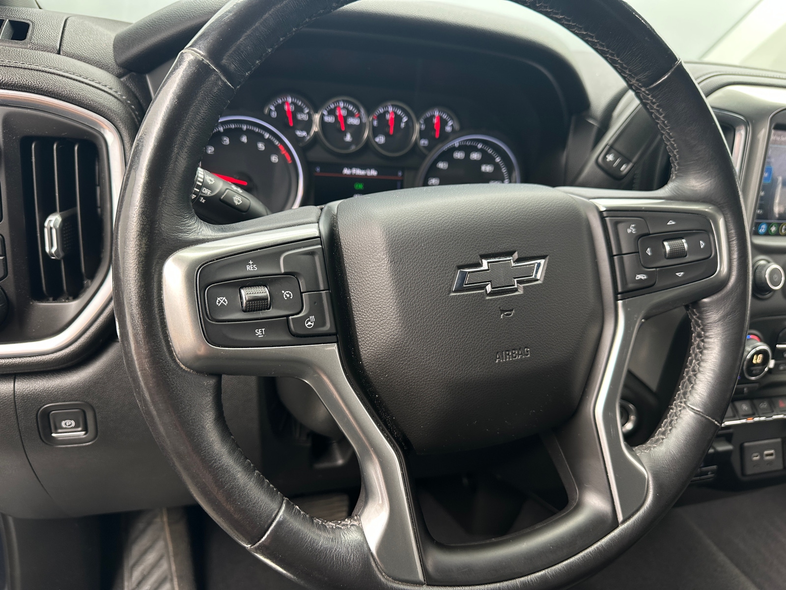 Thumbnail: 2019 Chevrolet Silverado 1500 - 5