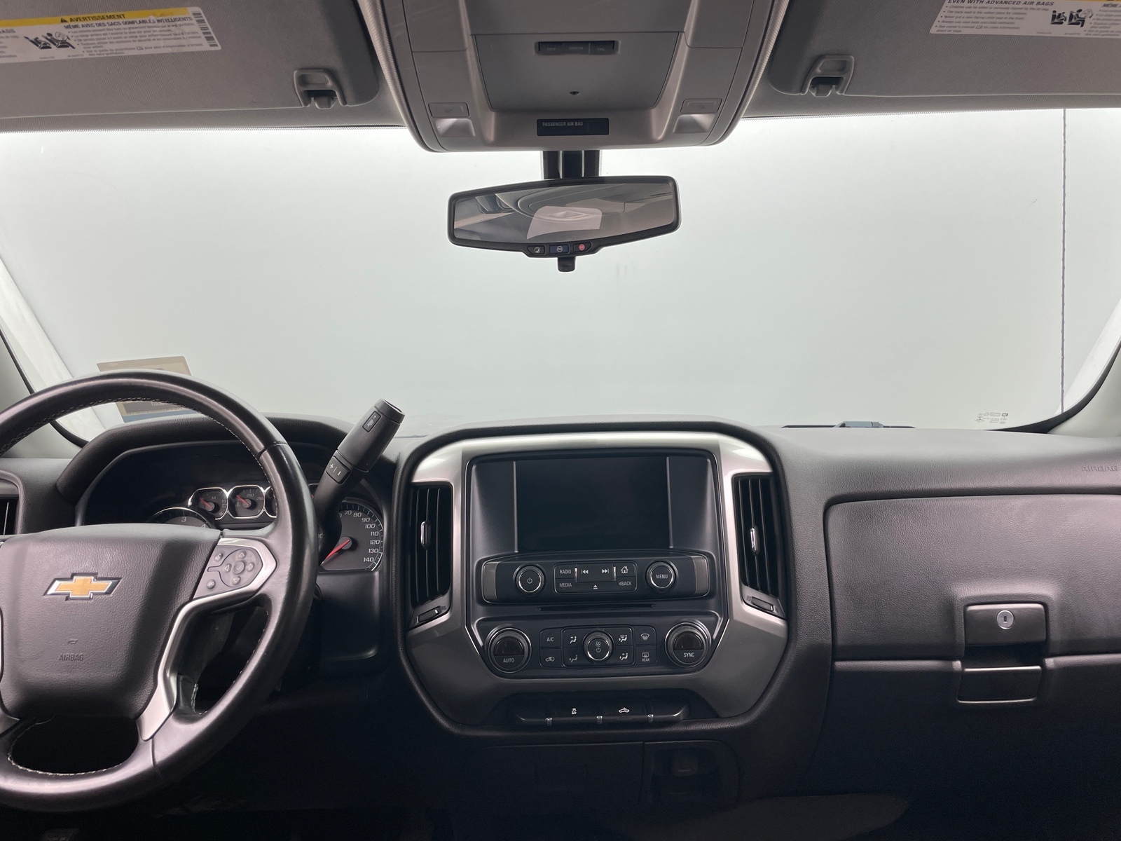 Thumbnail: 2018 Chevrolet Silverado 1500 - 3