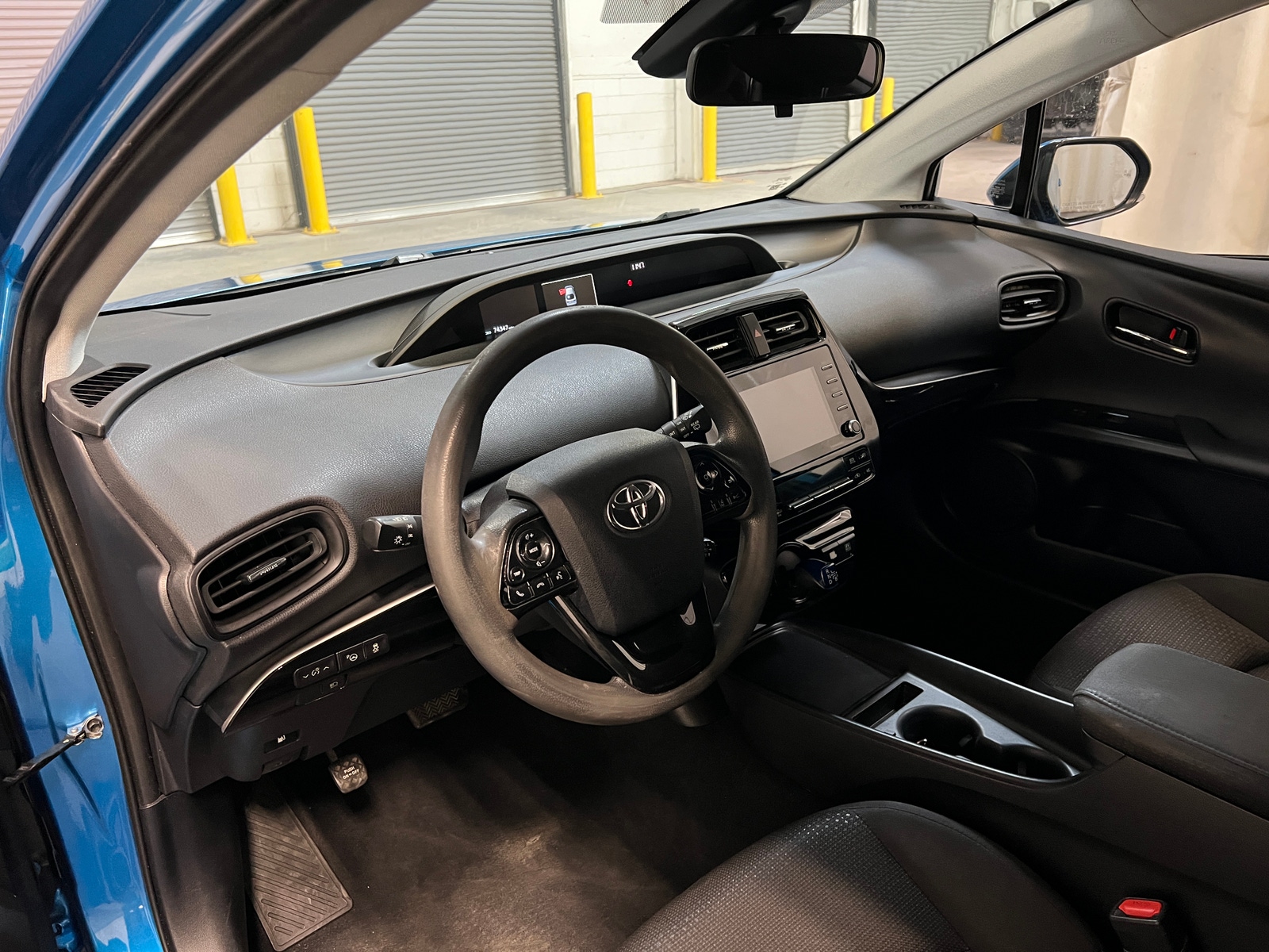 Thumbnail: 2021 Toyota Prius - 3