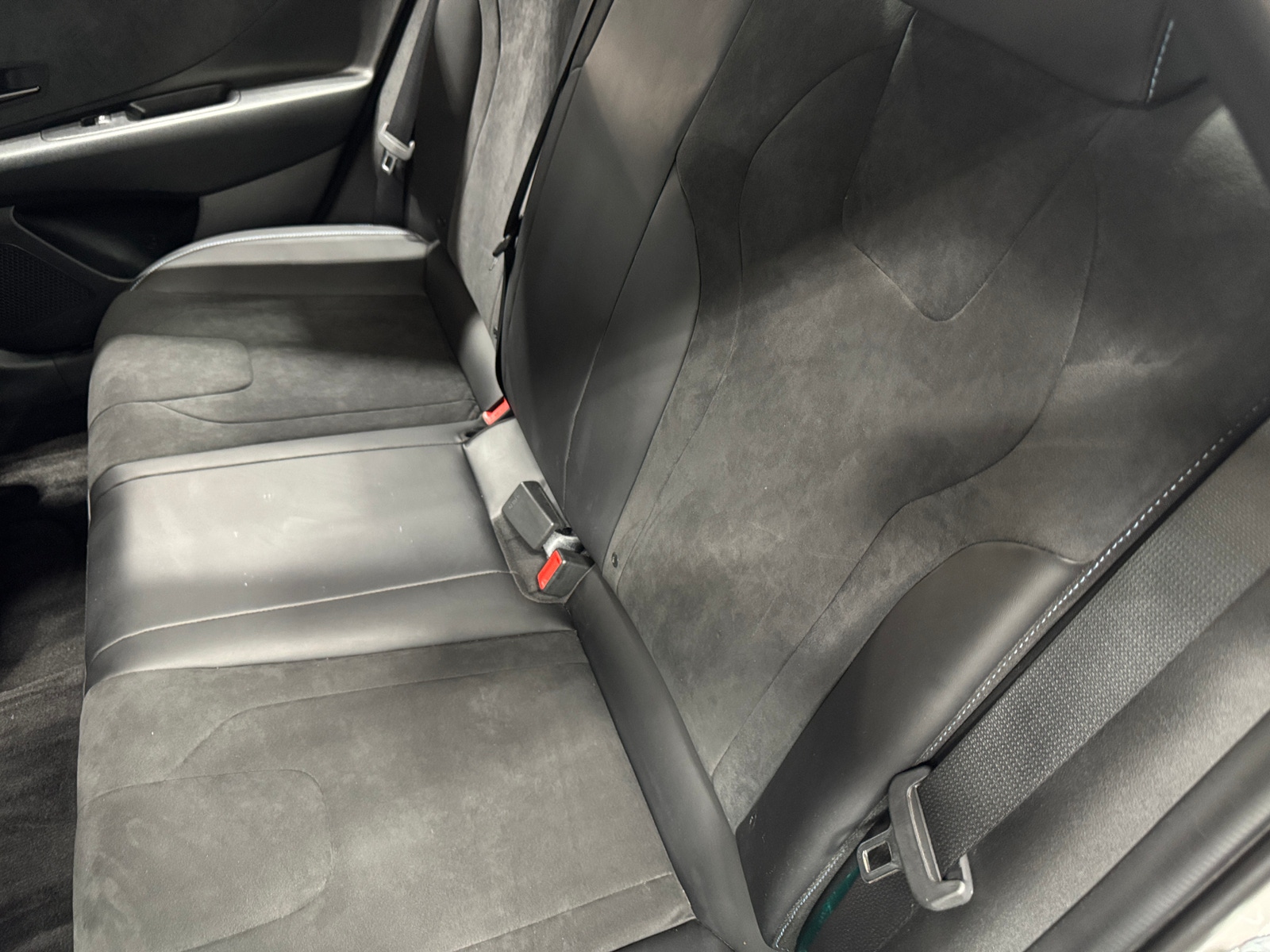 Thumbnail: 2023 Hyundai Elantra - 5
