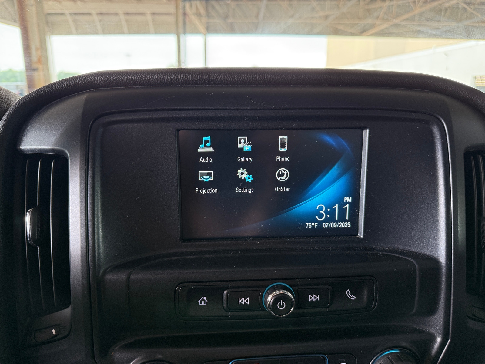 Thumbnail: 2018 Chevrolet Silverado 2500 - 4