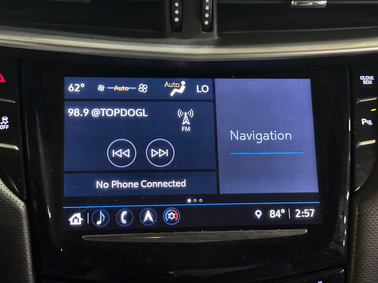 Thumbnail: 2018 Cadillac XTS - 3