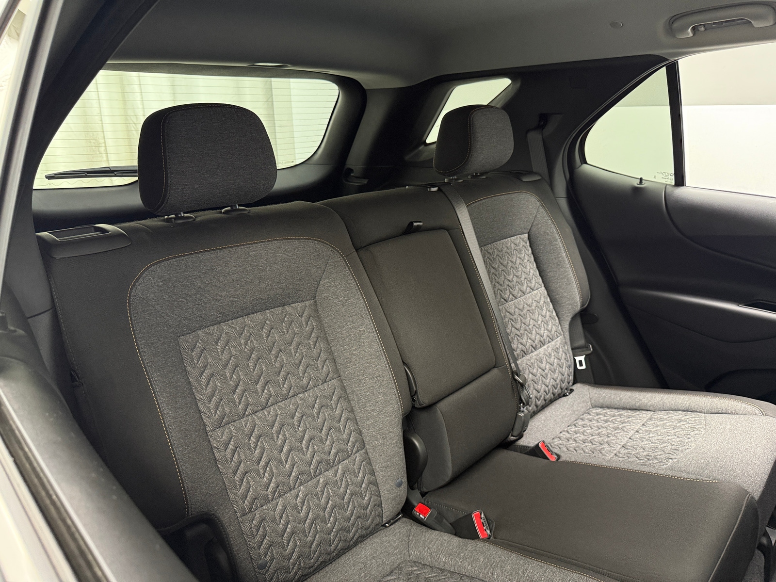 Thumbnail: 2022 Chevrolet Equinox - 6