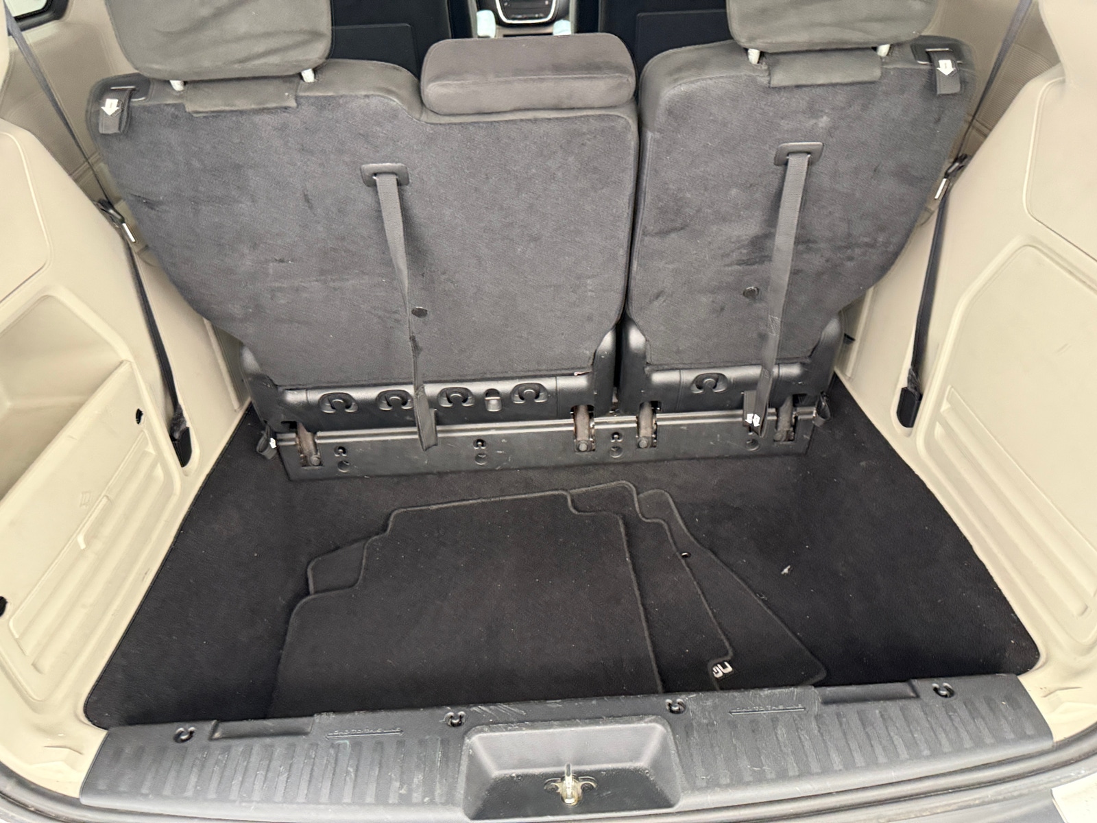 Thumbnail: 2015 Dodge Grand Caravan - 7