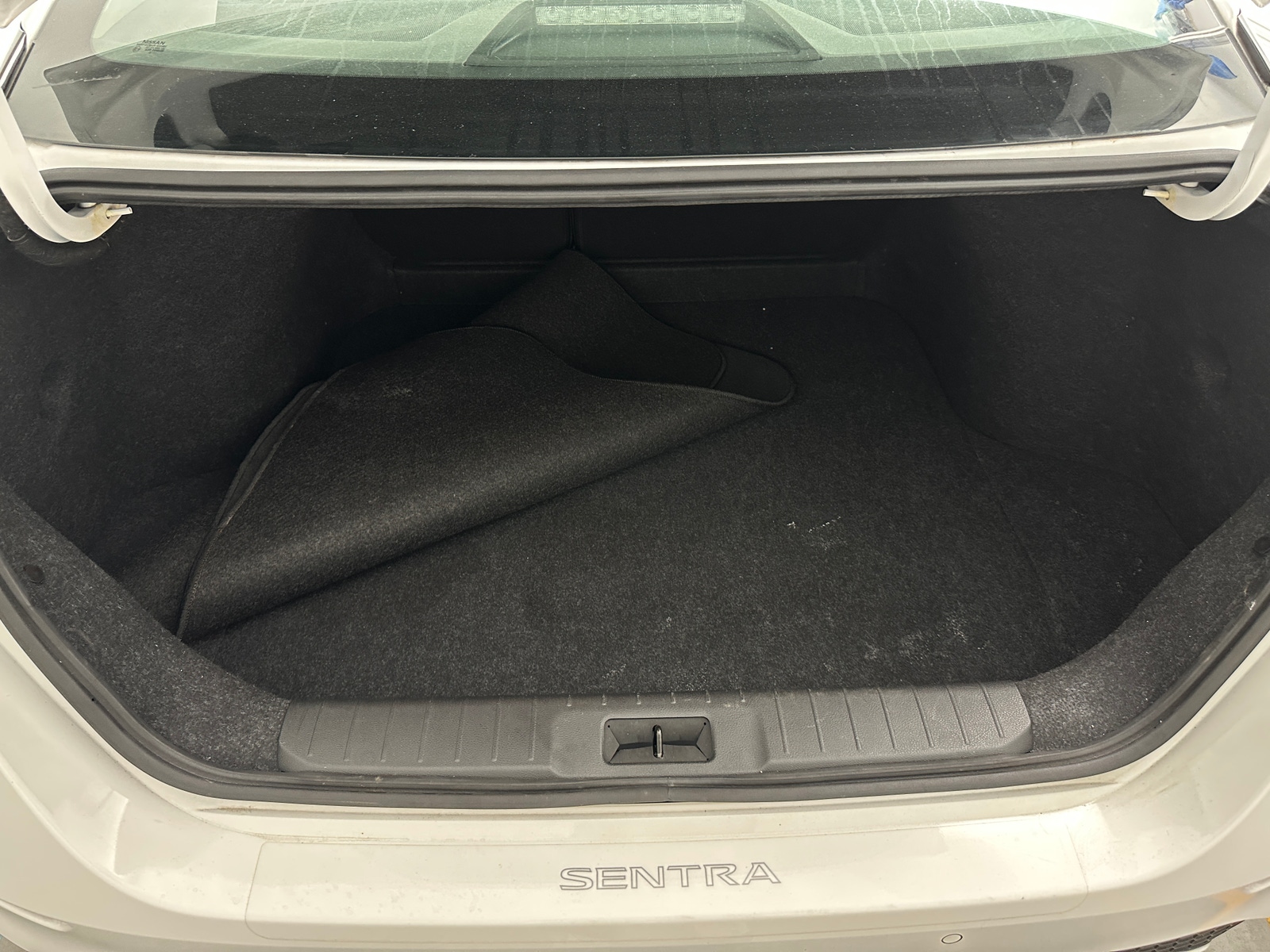 Thumbnail: 2020 Nissan Sentra - 7