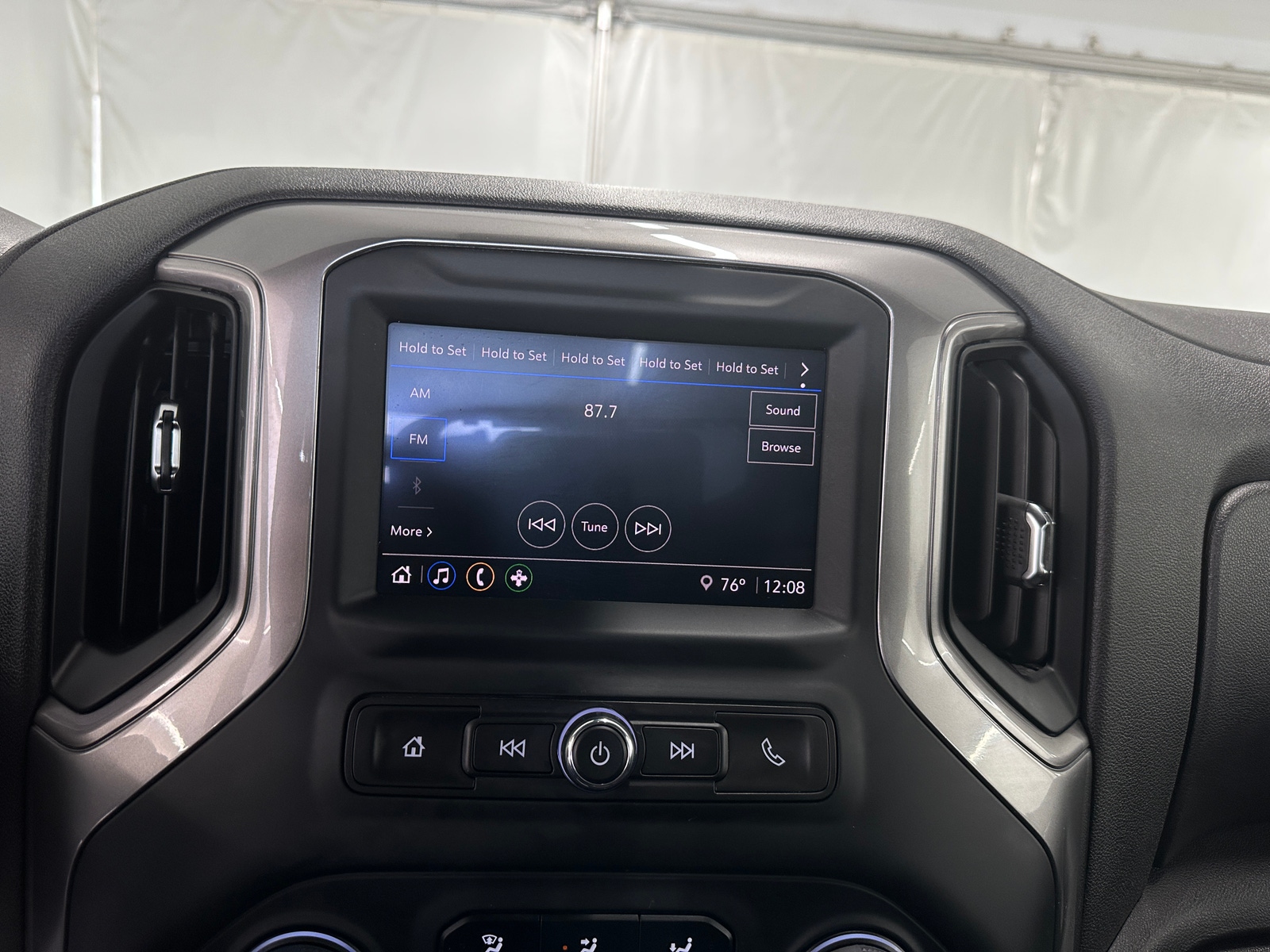Thumbnail: 2024 Chevrolet Silverado 1500 - 3