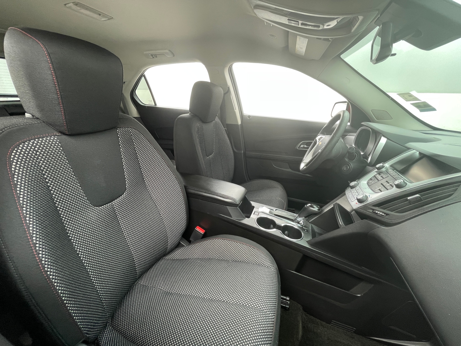 Thumbnail: 2017 Chevrolet Equinox - 2