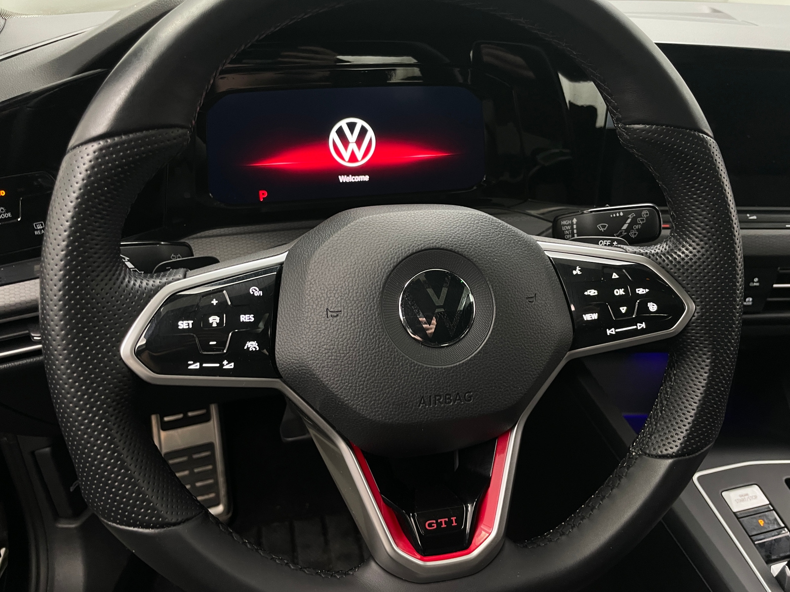 Thumbnail: 2022 Volkswagen Golf - 5