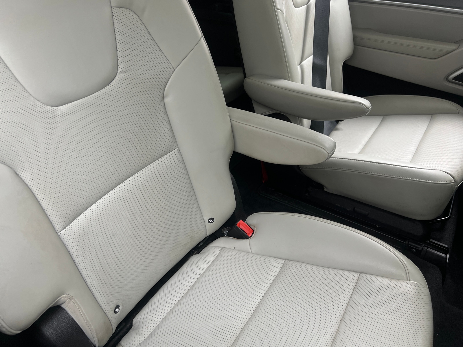 Thumbnail: 2020 Kia Telluride - 5