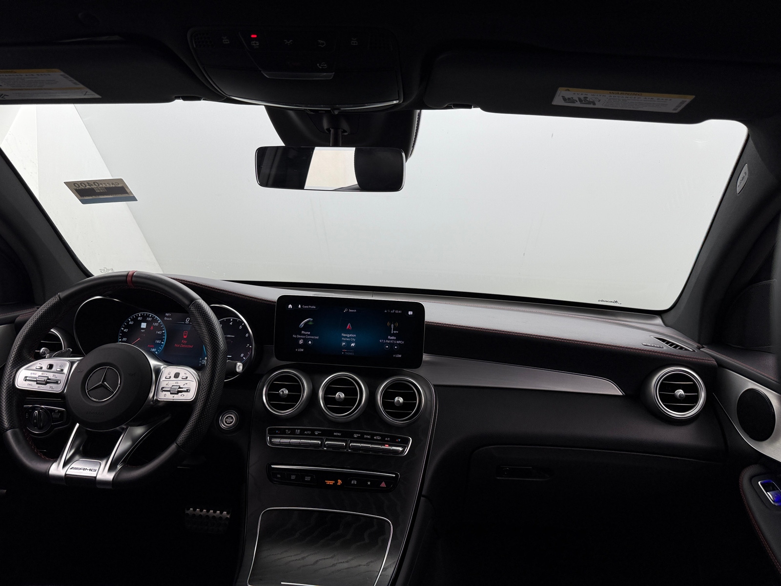 Thumbnail: 2022 Mercedes-Benz GLC - 2