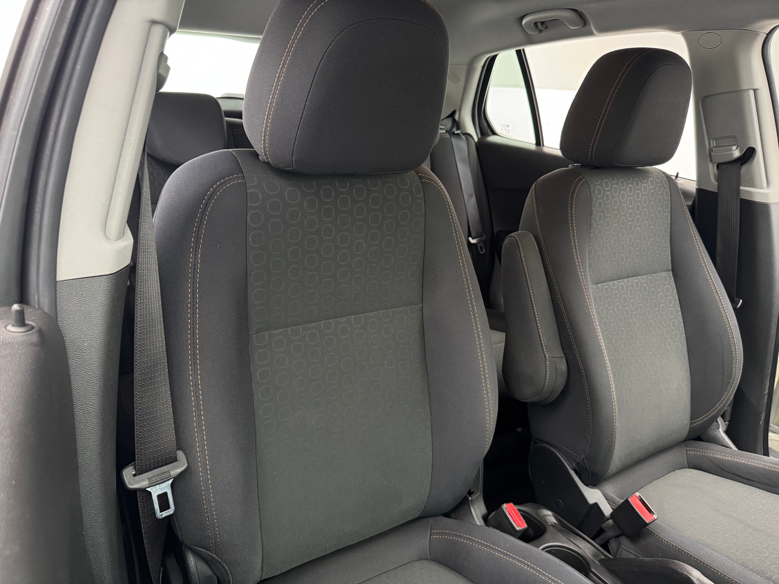 Thumbnail: 2017 Chevrolet Trax - 2