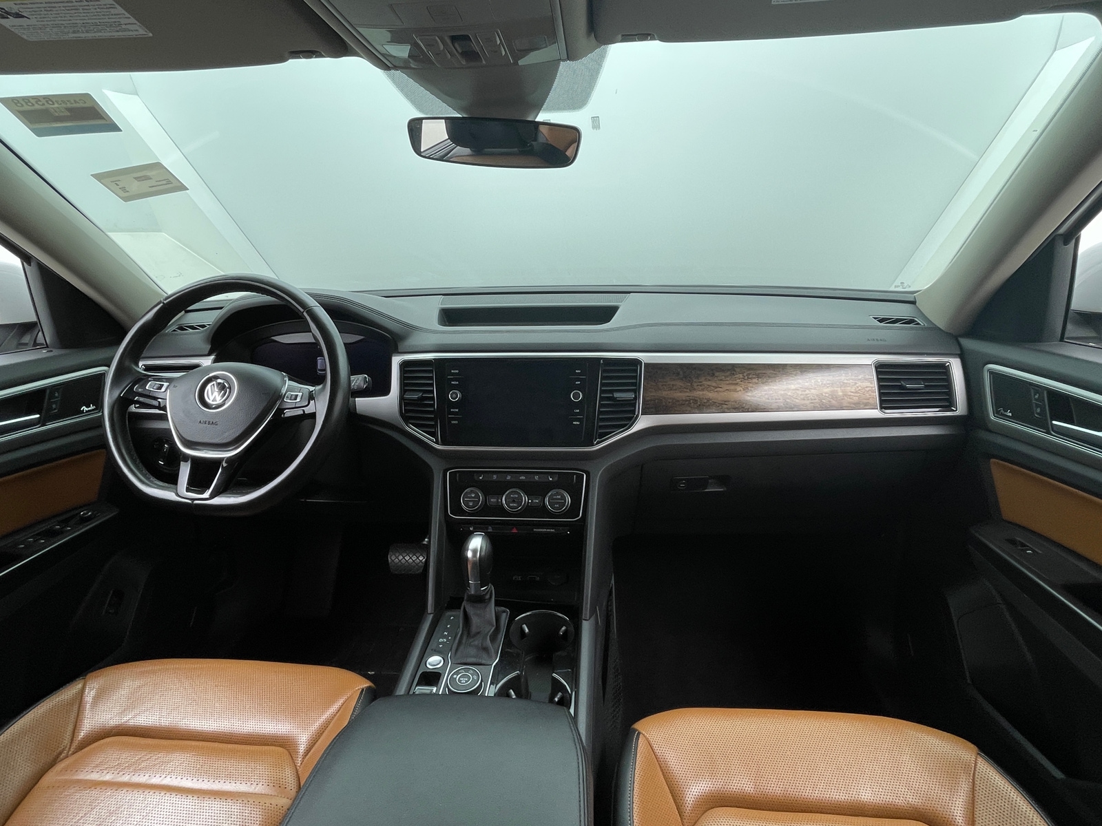 Thumbnail: 2018 Volkswagen Atlas - 2