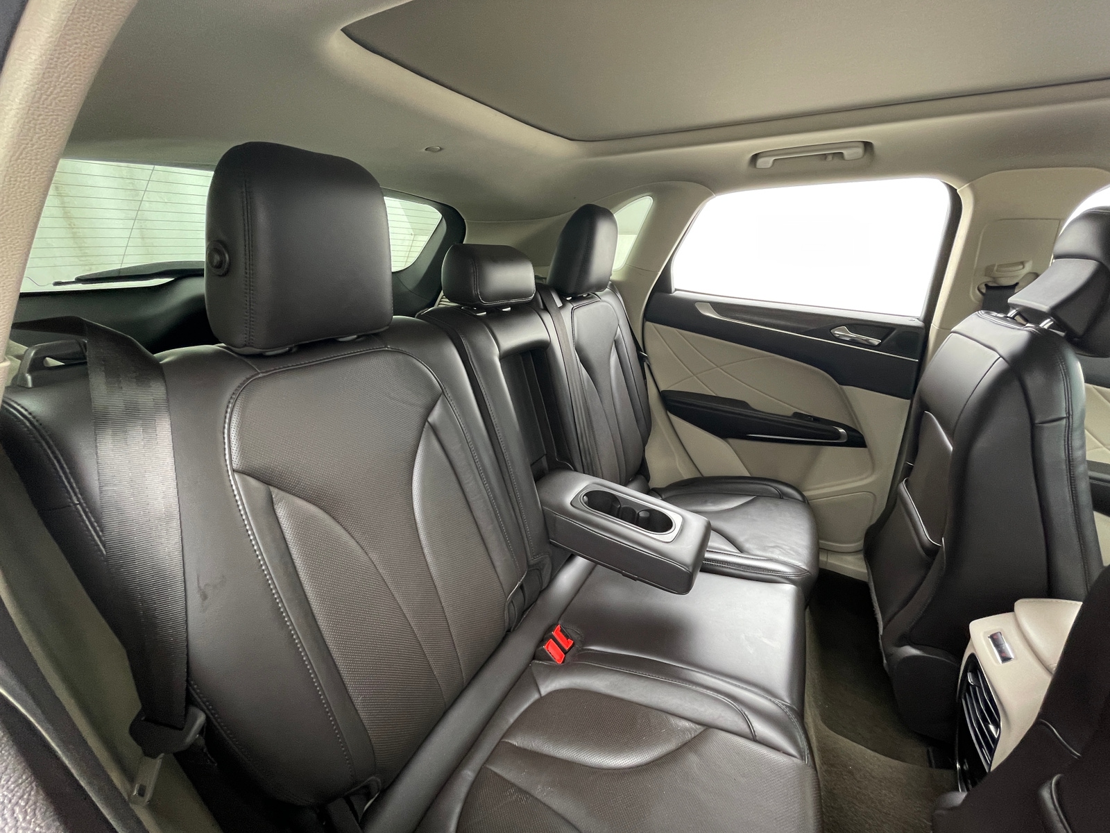 Thumbnail: 2019 Lincoln MKC - 5
