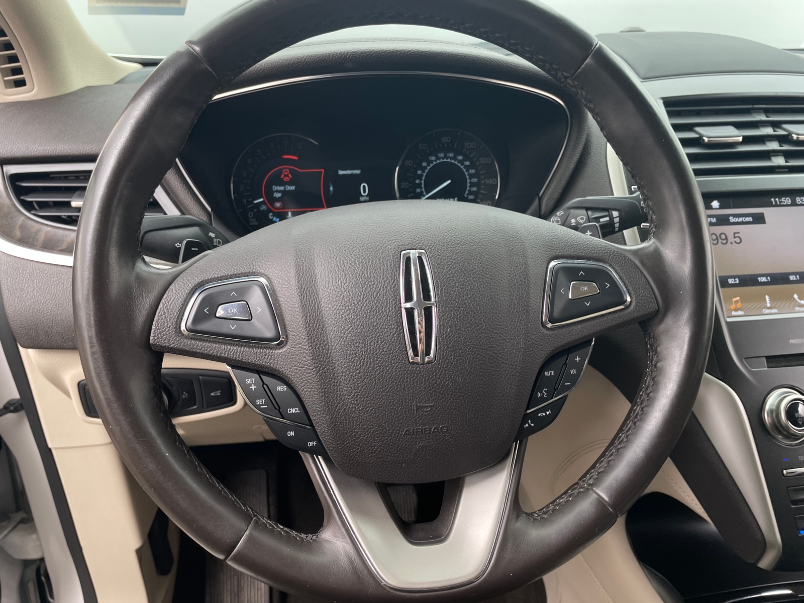 Thumbnail: 2019 Lincoln MKC - 4