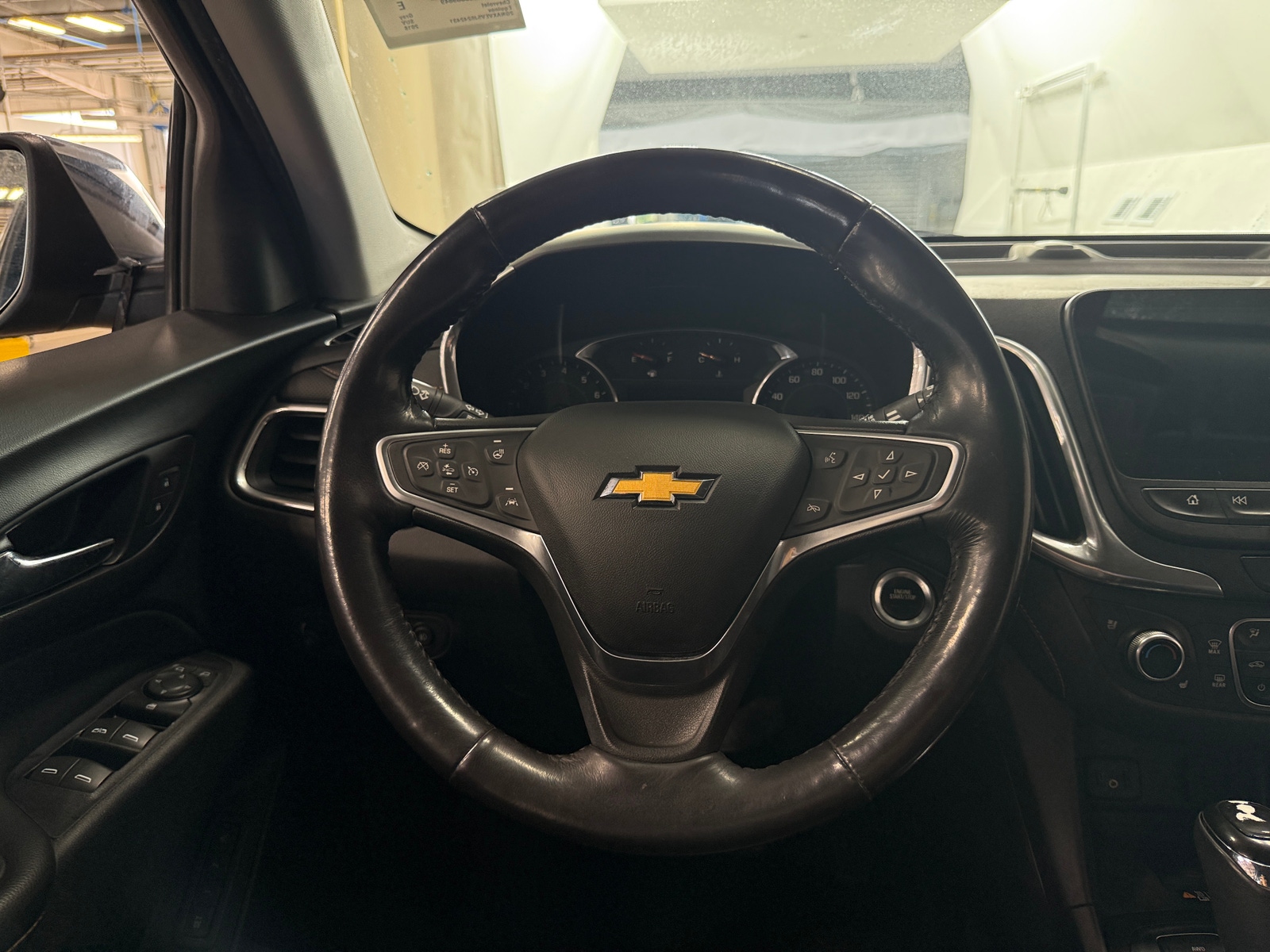 Thumbnail: 2018 Chevrolet Equinox - 4