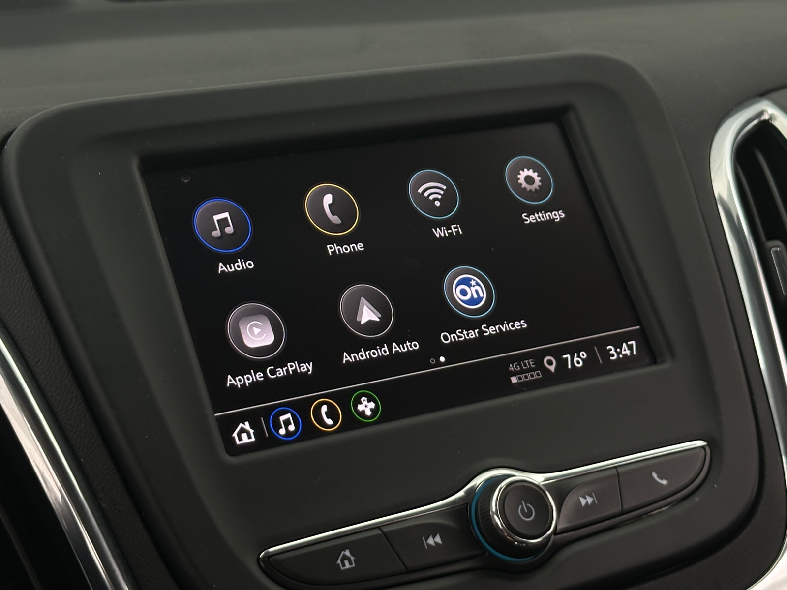Thumbnail: 2023 Chevrolet Equinox - 4