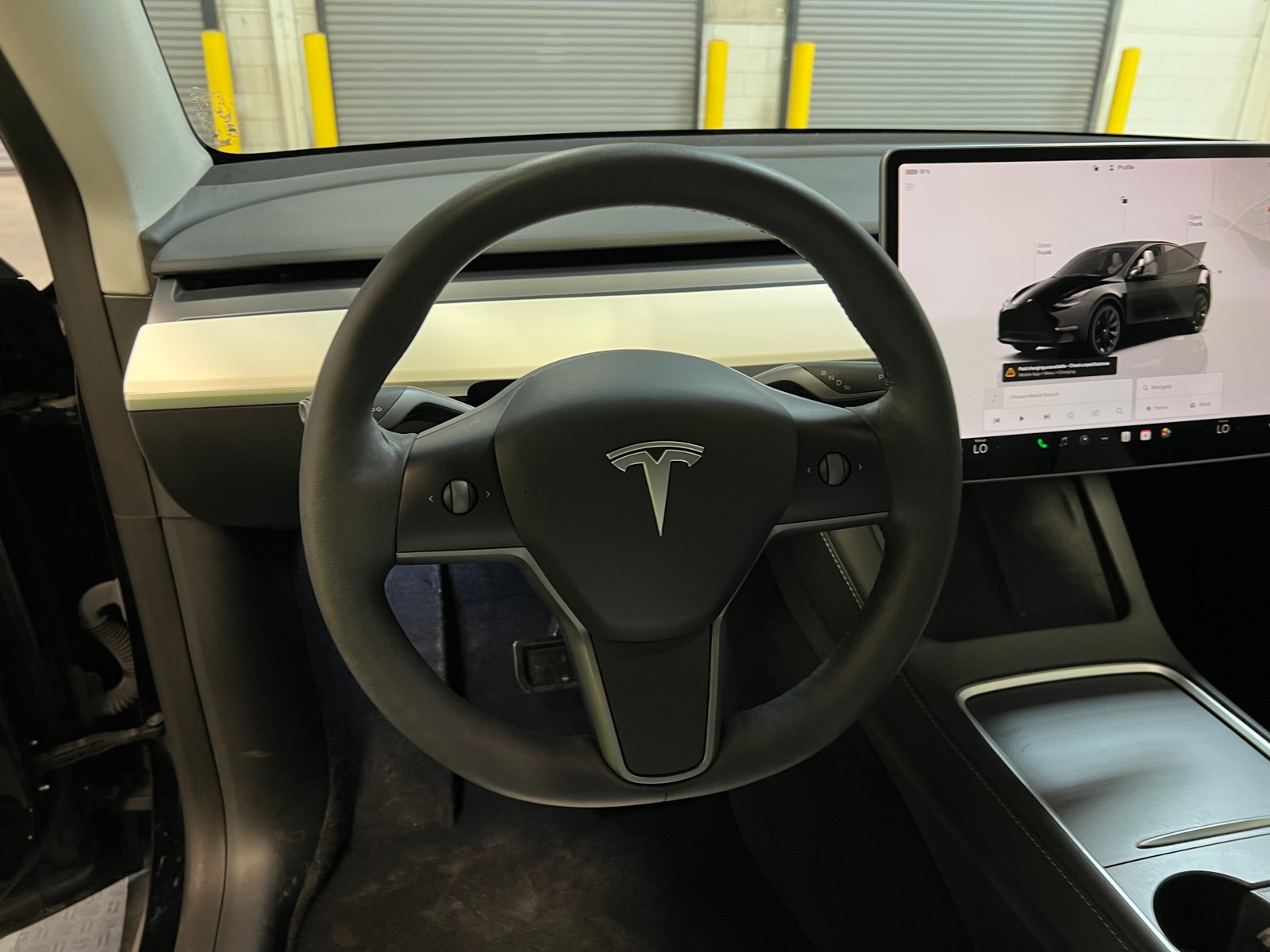 Thumbnail: 2023 Tesla Model Y - 3