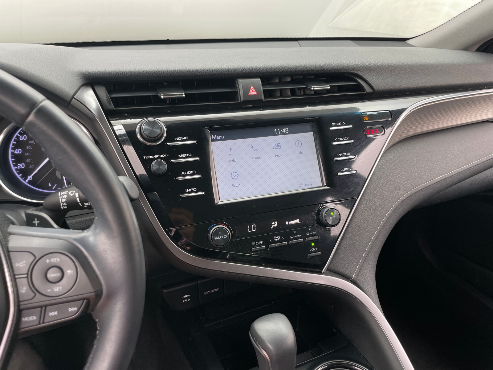 Thumbnail: 2018 Toyota Camry - 4