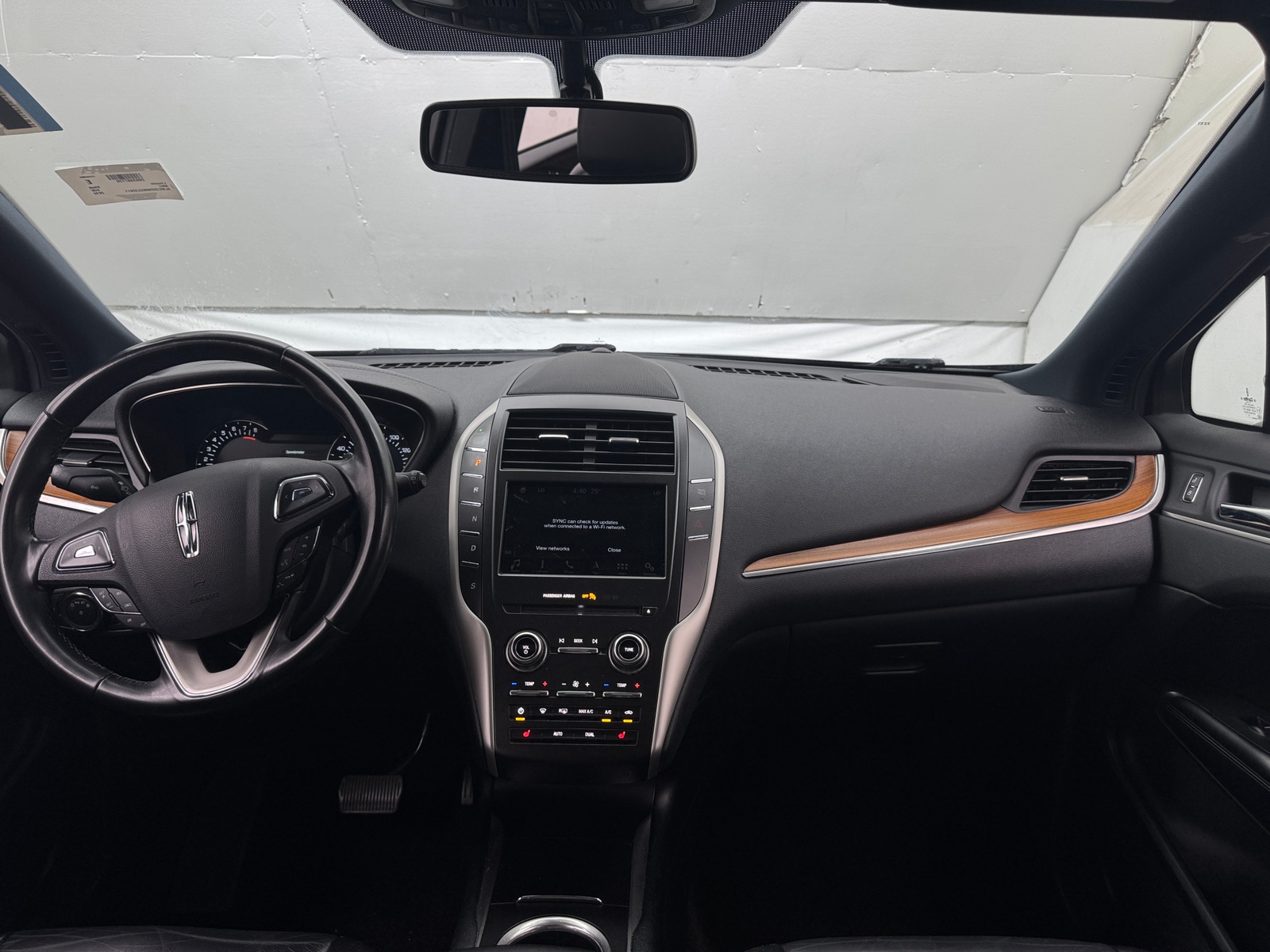Thumbnail: 2019 Lincoln MKC - 2