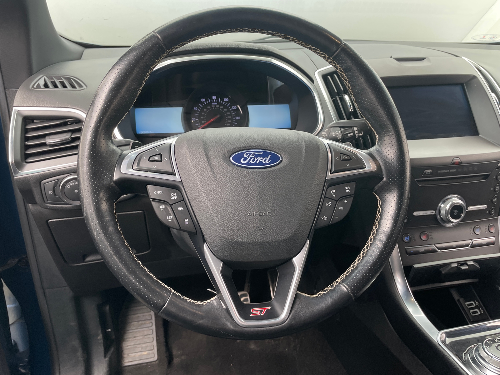 Thumbnail: 2019 Ford Edge - 4
