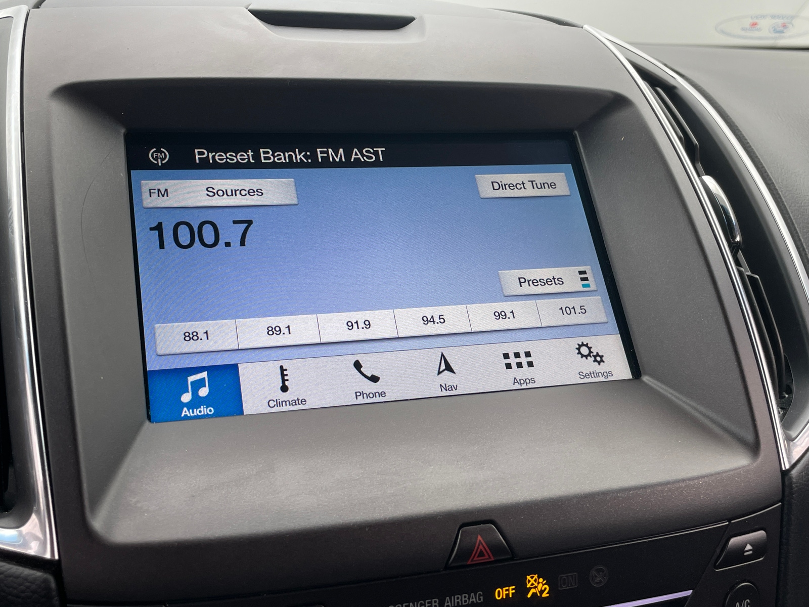 Thumbnail: 2019 Ford Edge - 3