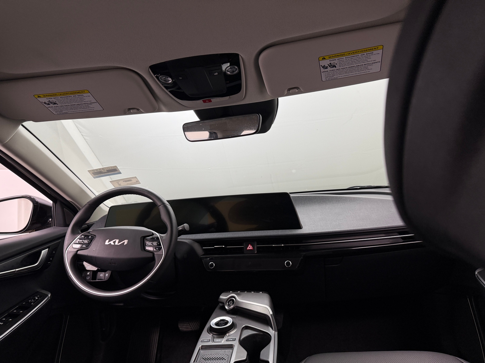 Thumbnail: 2024 Kia EV6 - 2