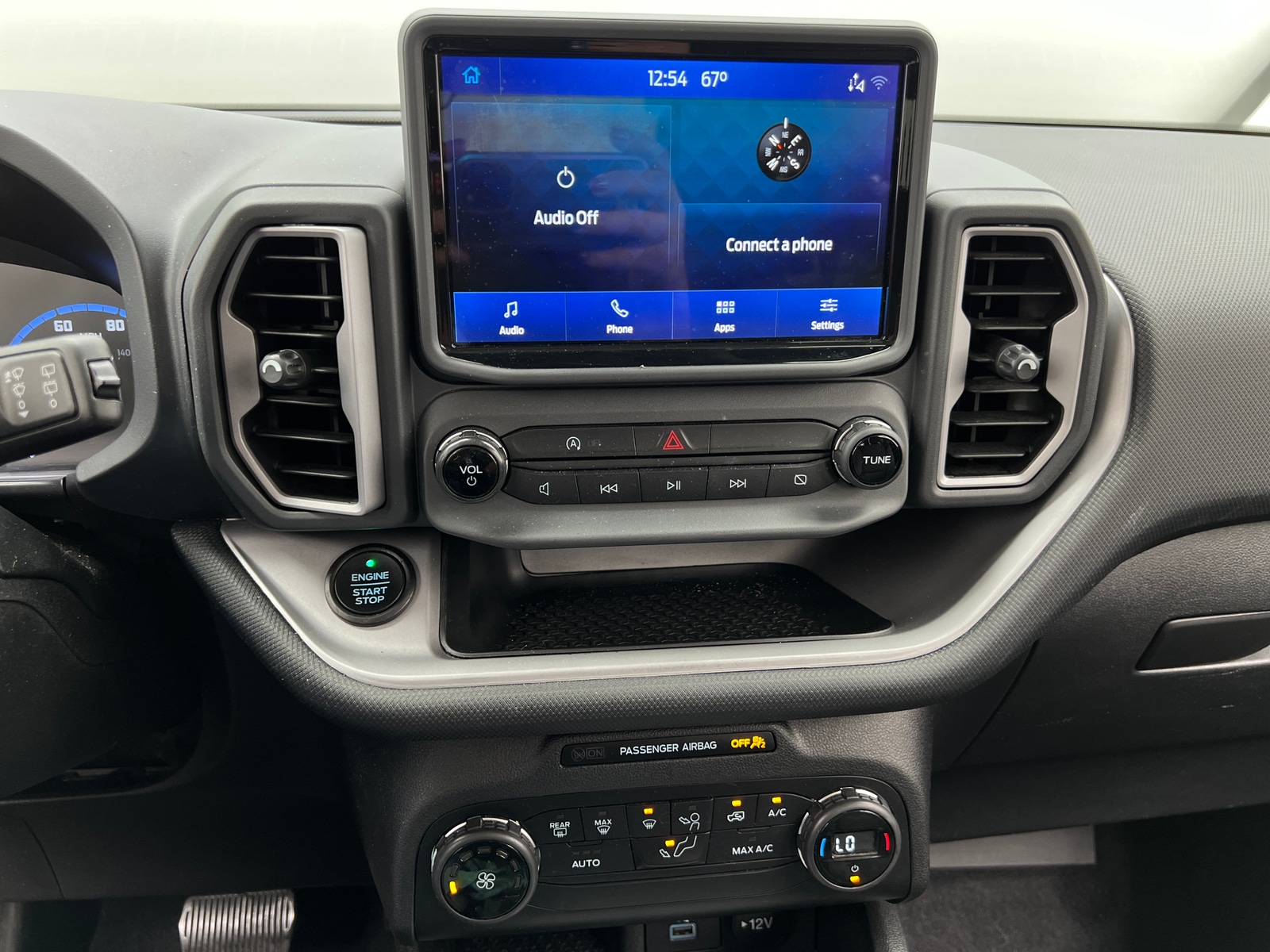 Thumbnail: 2021 Ford Bronco Sport - 4