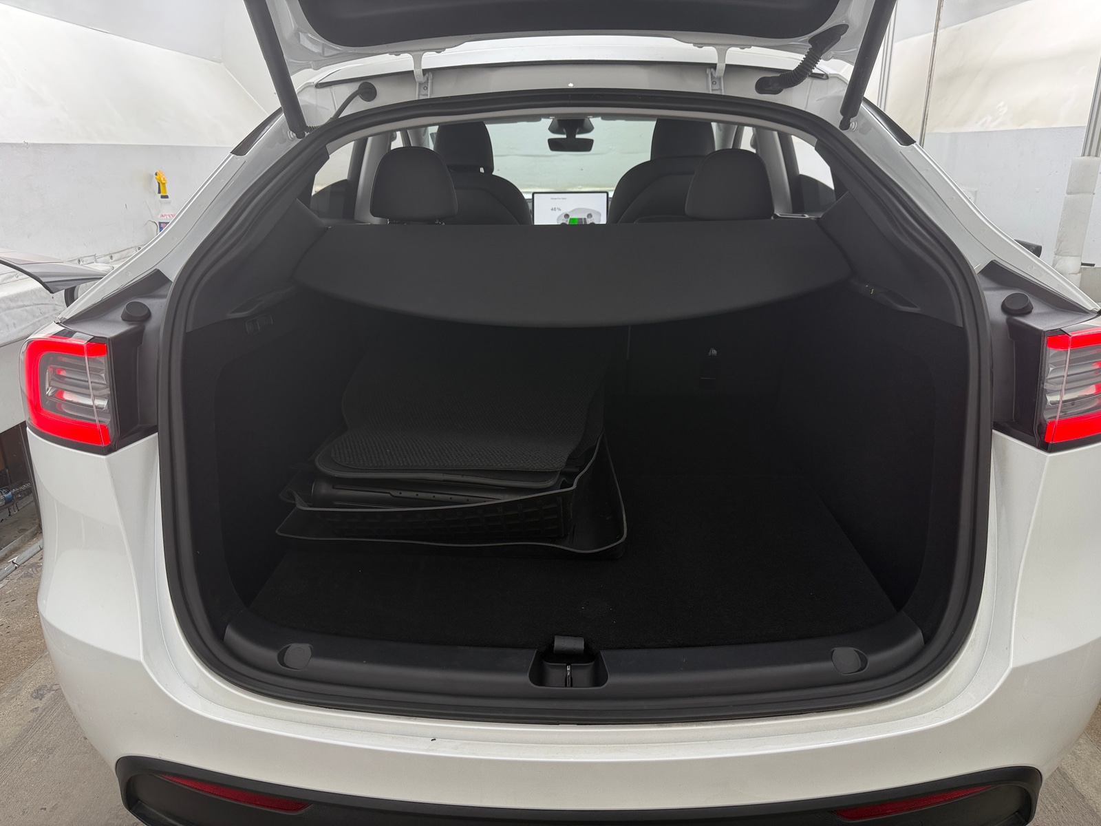 Thumbnail: 2023 Tesla Model Y - 6