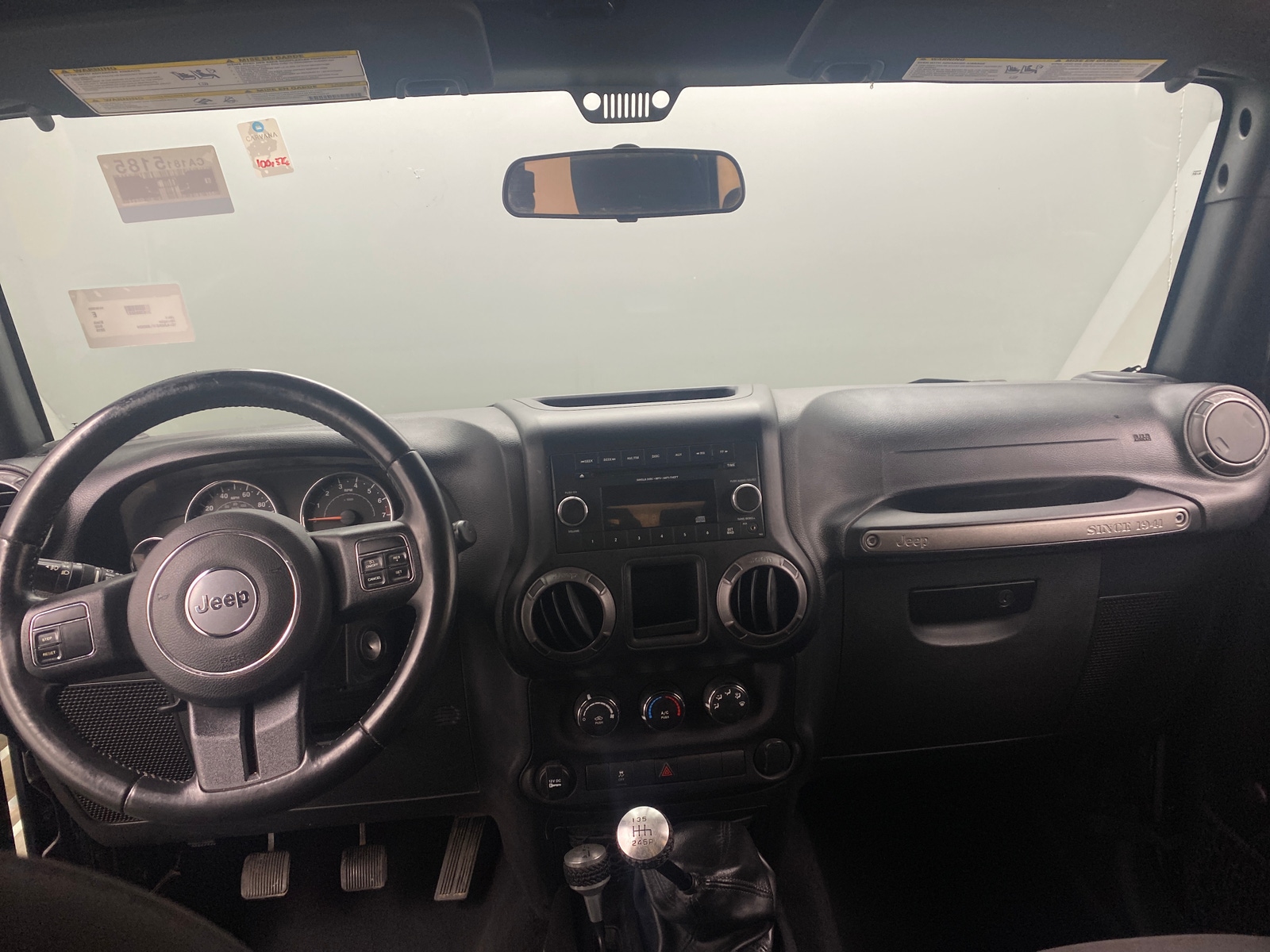 Thumbnail: 2015 Jeep Wrangler - 3