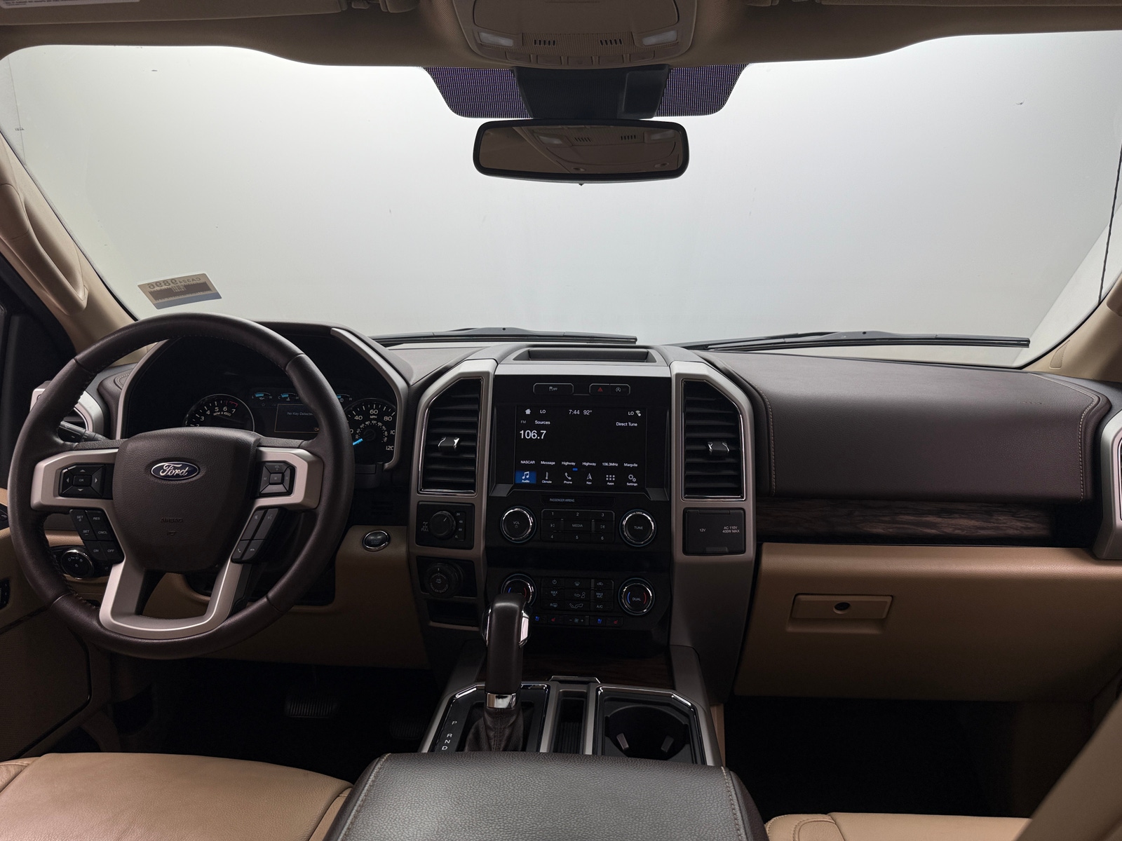 Thumbnail: 2019 Ford Econoline - 3