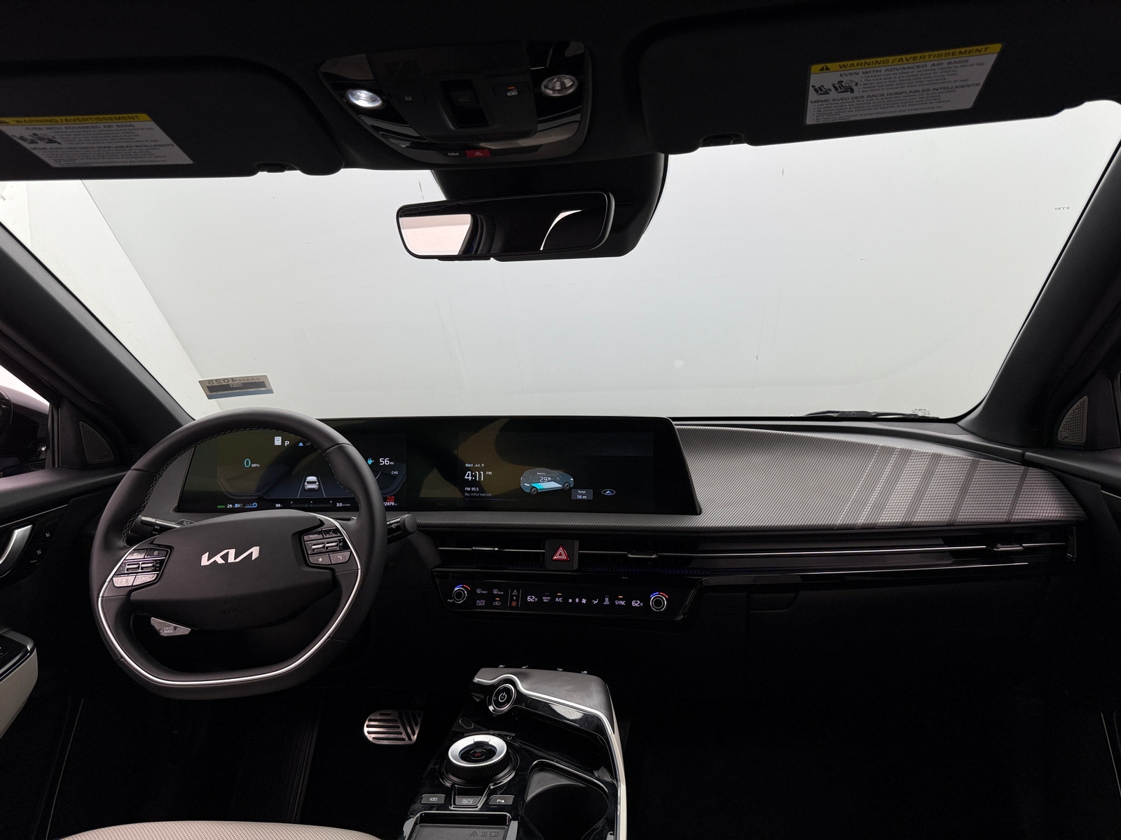 Thumbnail: 2022 Kia EV6 - 2