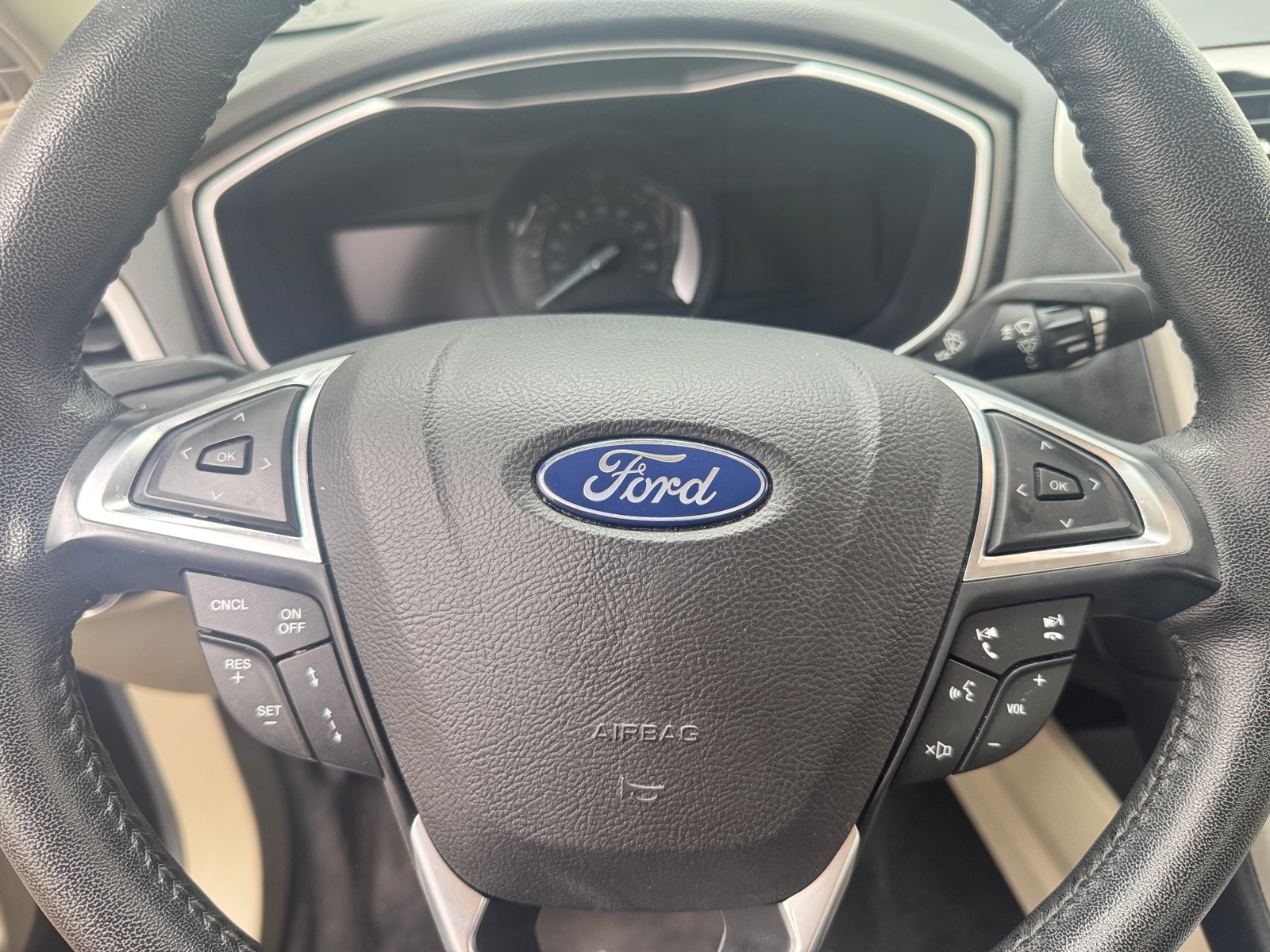 Thumbnail: 2020 Ford Fusion - 4