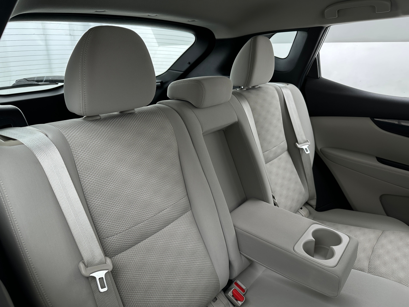 Thumbnail: 2019 Nissan Rogue Sport - 6