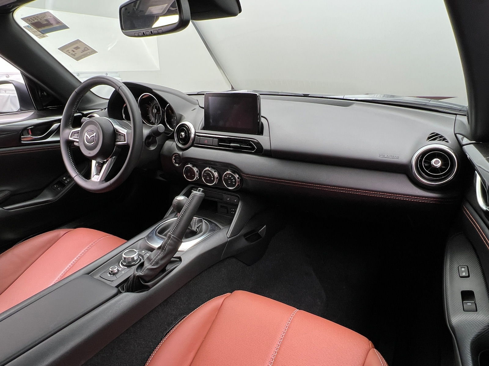 Thumbnail: 2023 Mazda MX-5 Miata - 2
