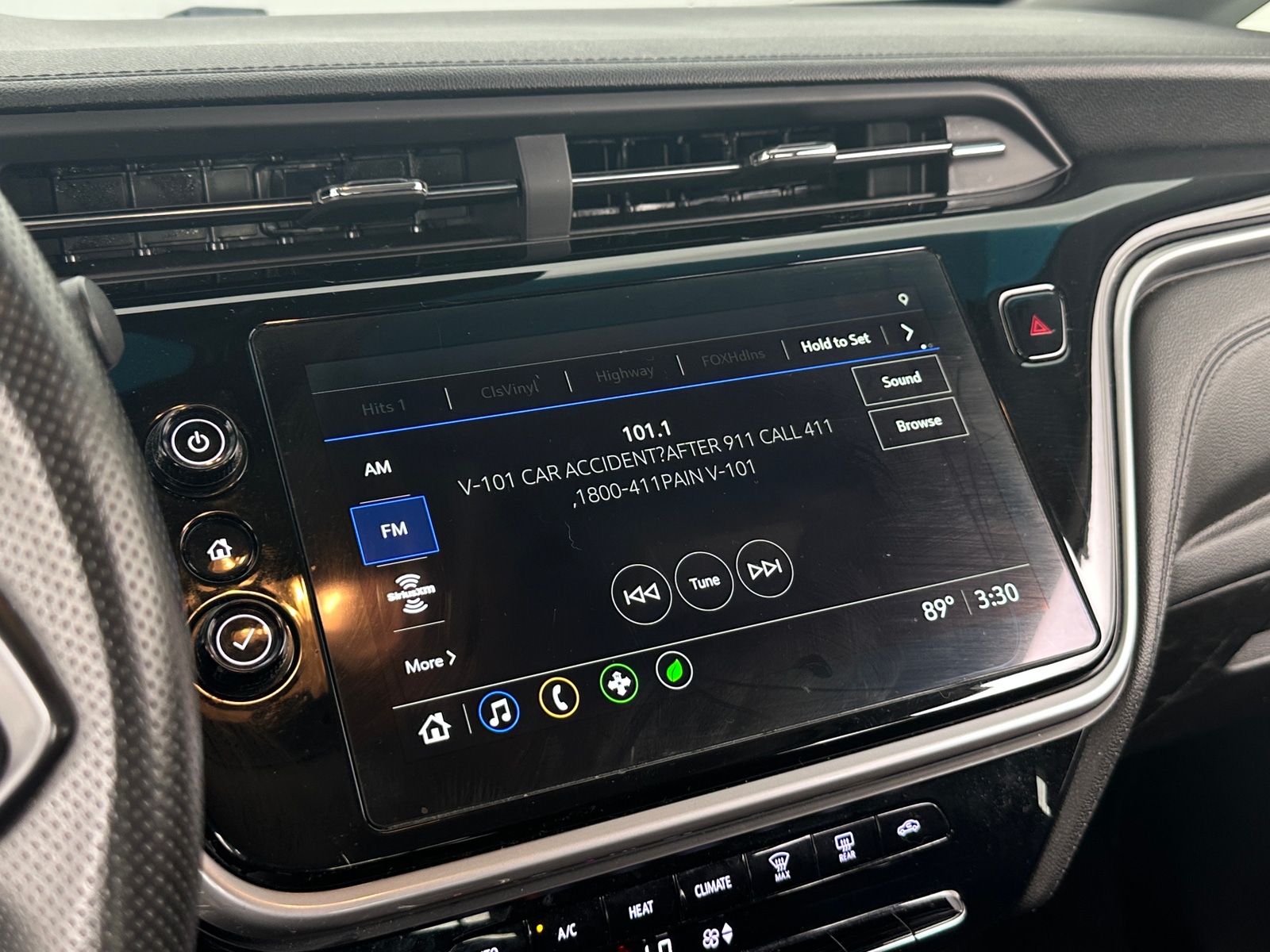 Thumbnail: 2023 Chevrolet Bolt EV - 4