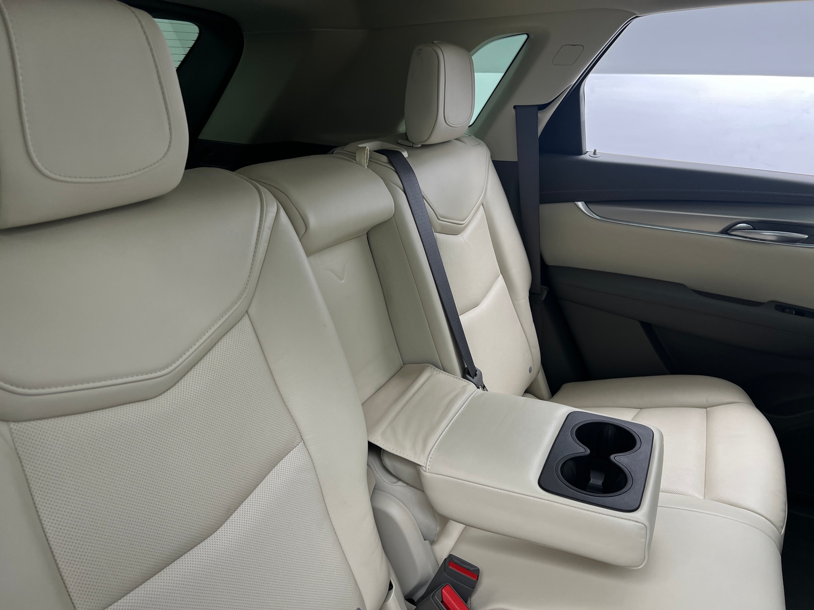 Thumbnail: 2018 Cadillac XT5 - 5