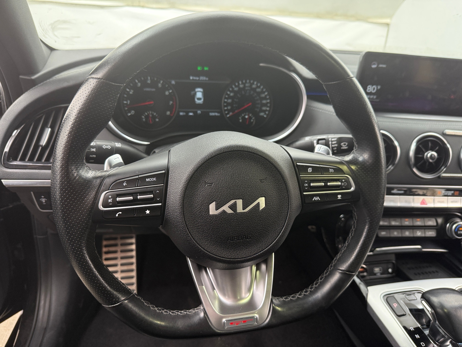 Thumbnail: 2022 Kia Stinger - 4