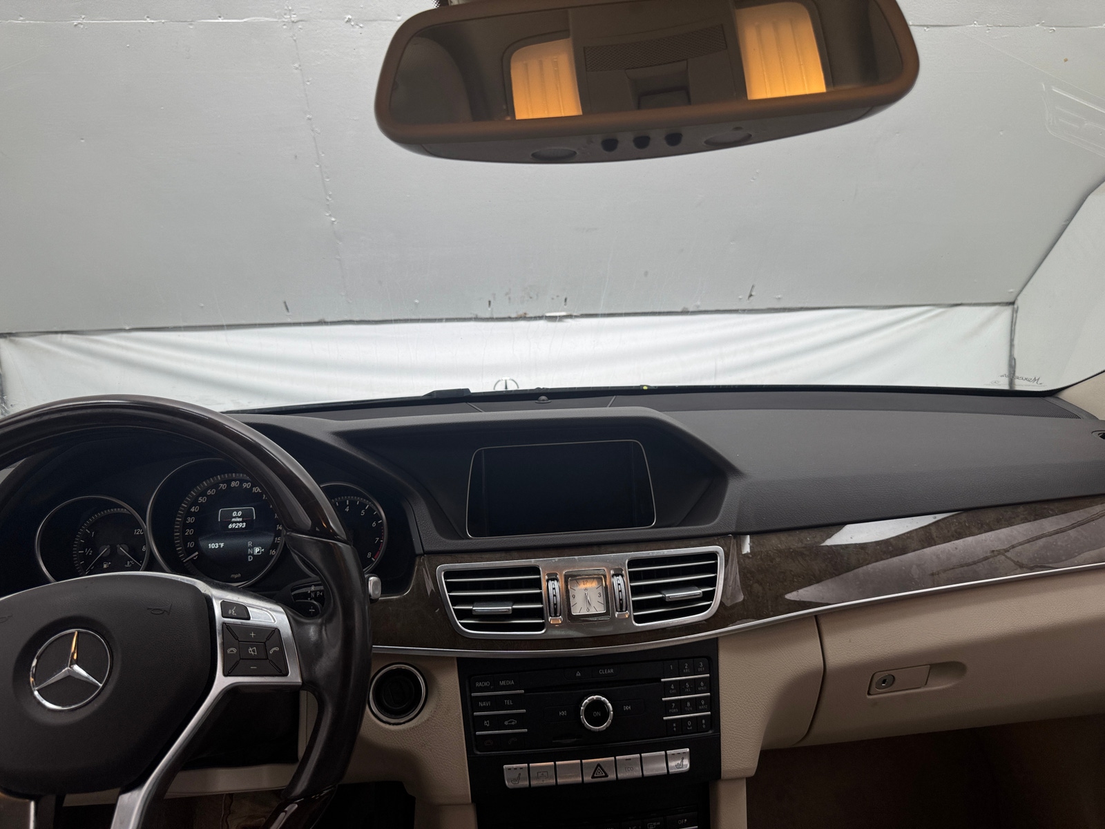 Thumbnail: 2016 Mercedes-Benz E-Class - 2