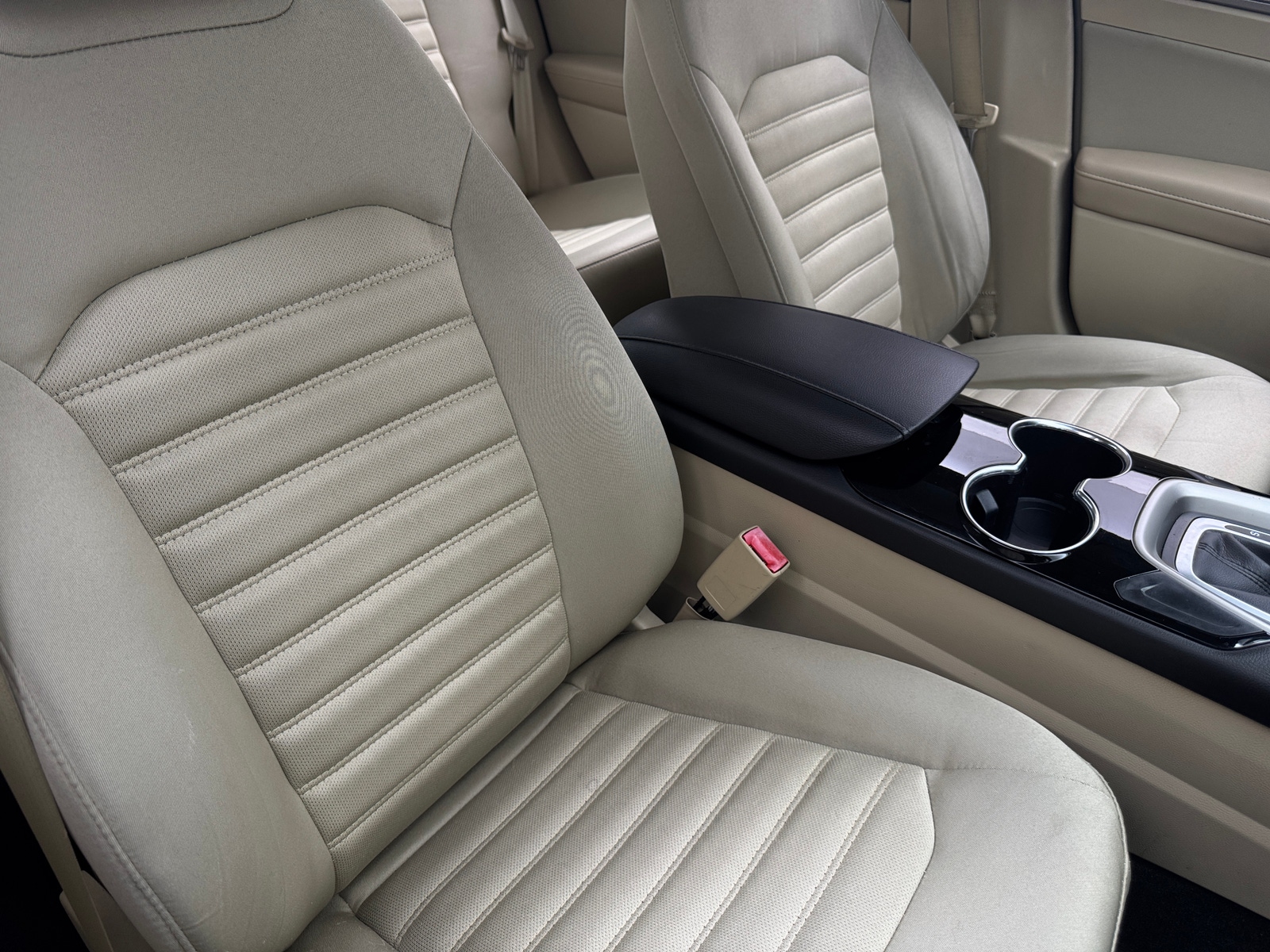 Thumbnail: 2014 Ford Fusion - 2