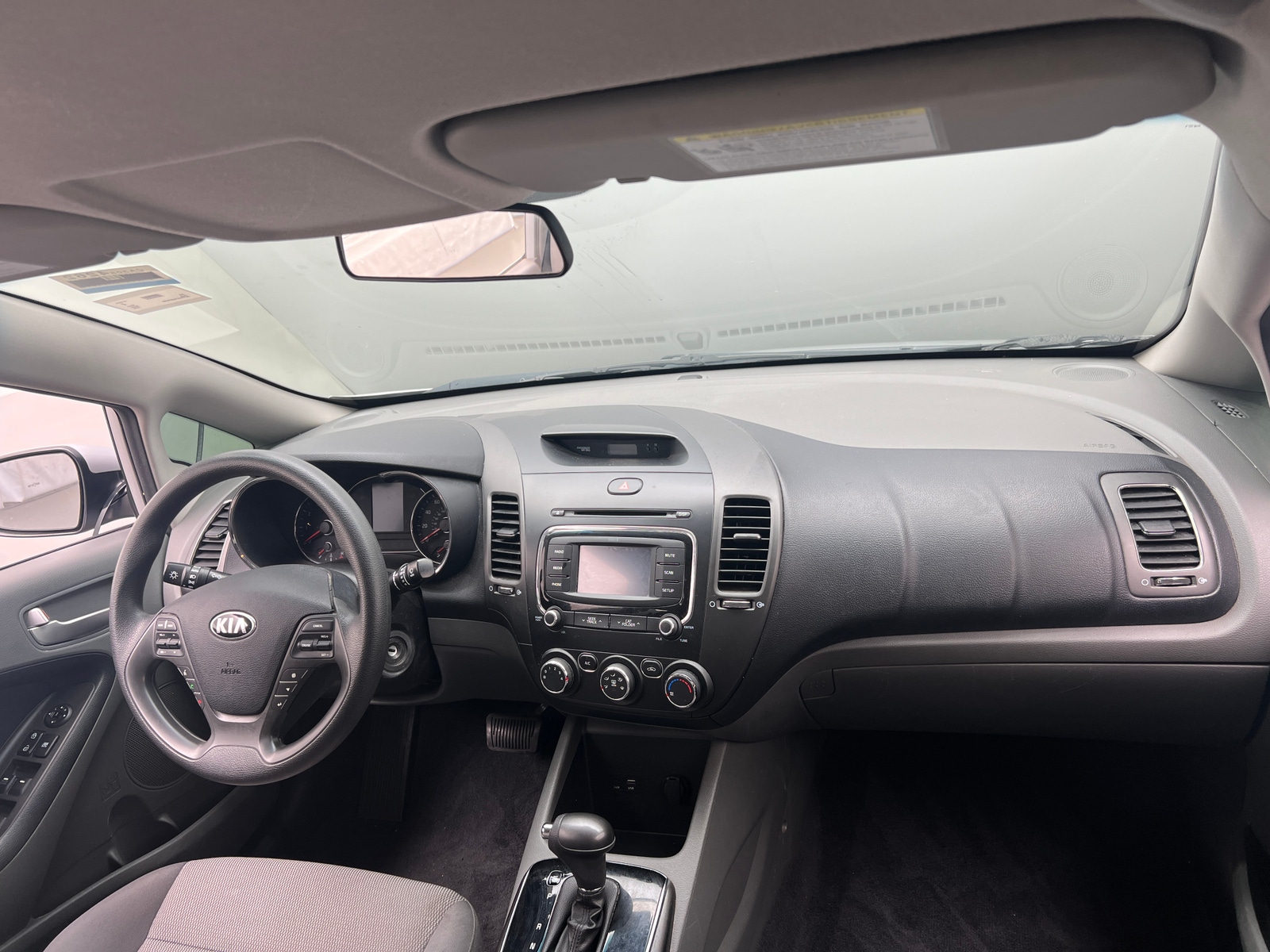 Thumbnail: 2018 Kia Forte - 3