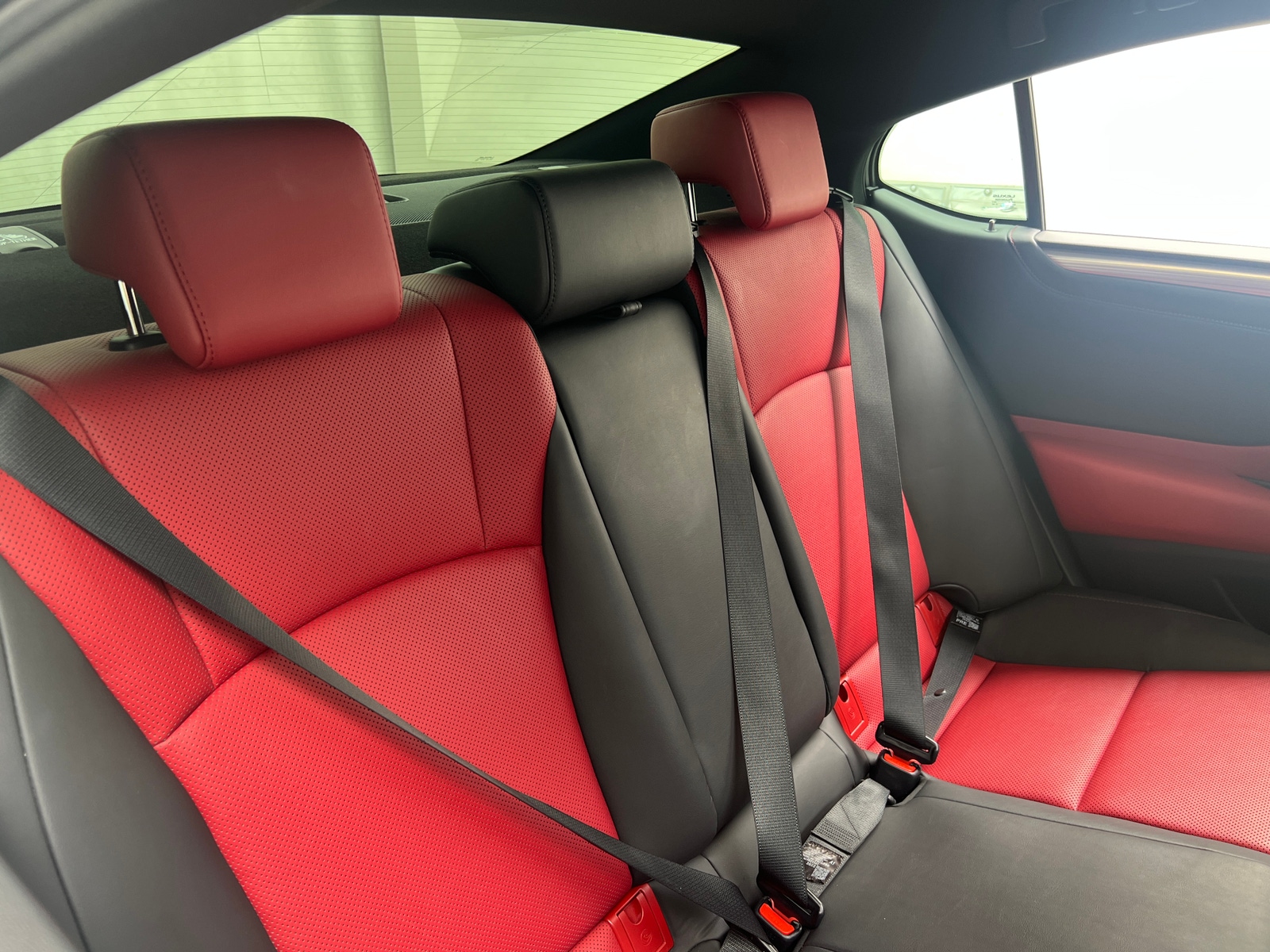 Thumbnail: 2022 Lexus ES - 5