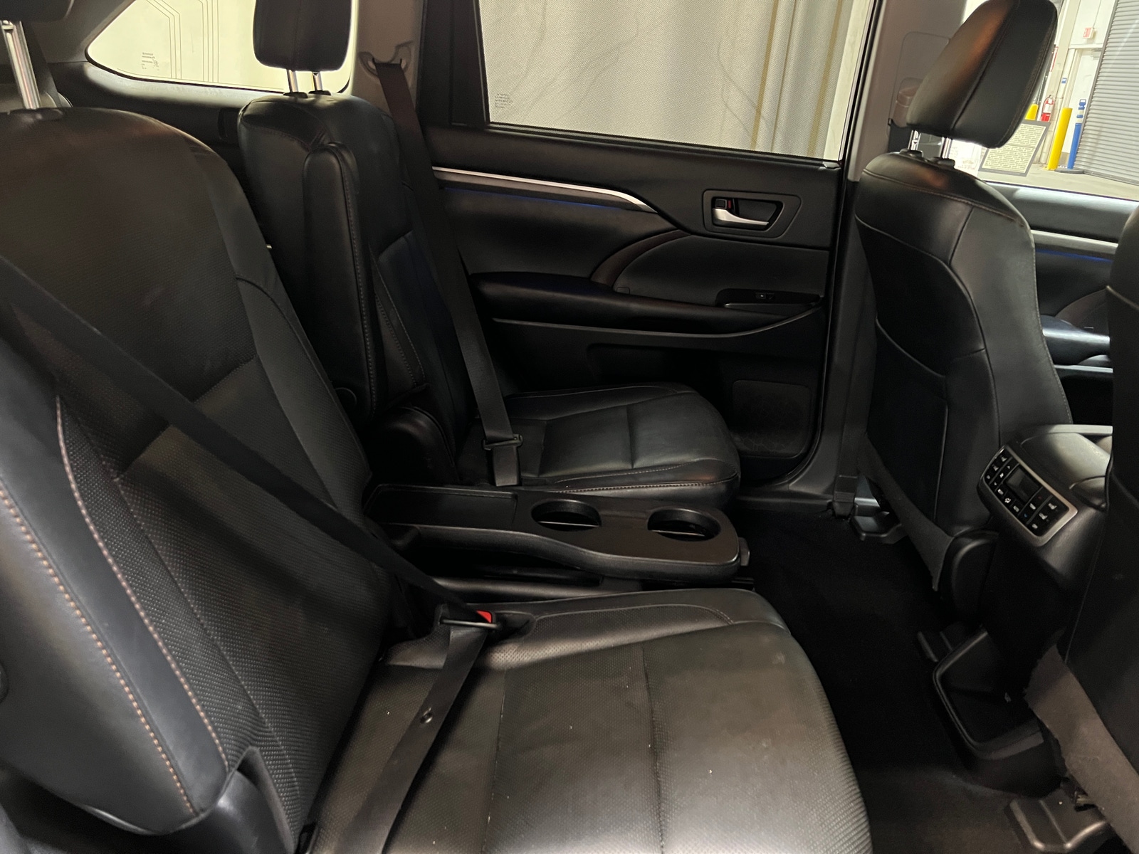 Thumbnail: 2019 Toyota Highlander - 5