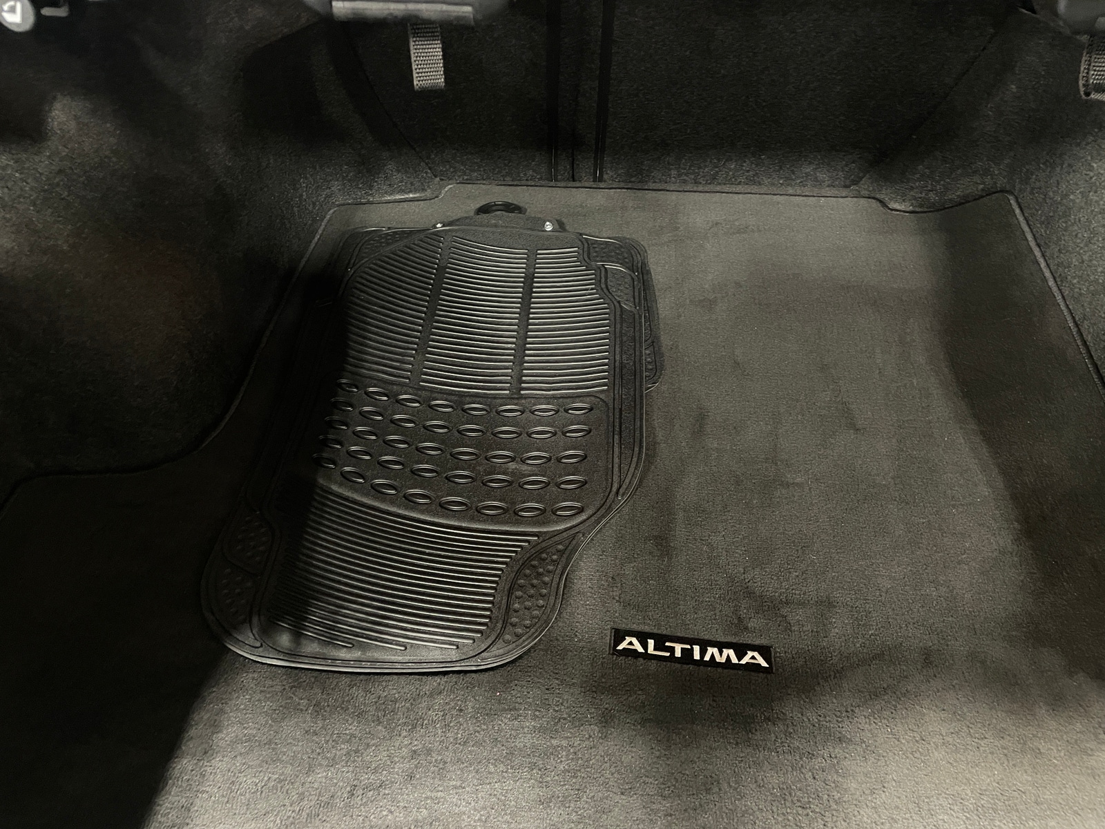 Thumbnail: 2020 Nissan Altima - 6