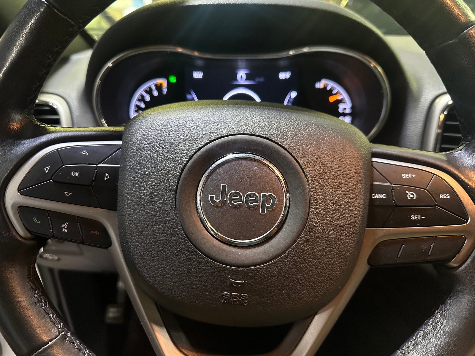 Thumbnail: 2021 Jeep Grand Cherokee - 5