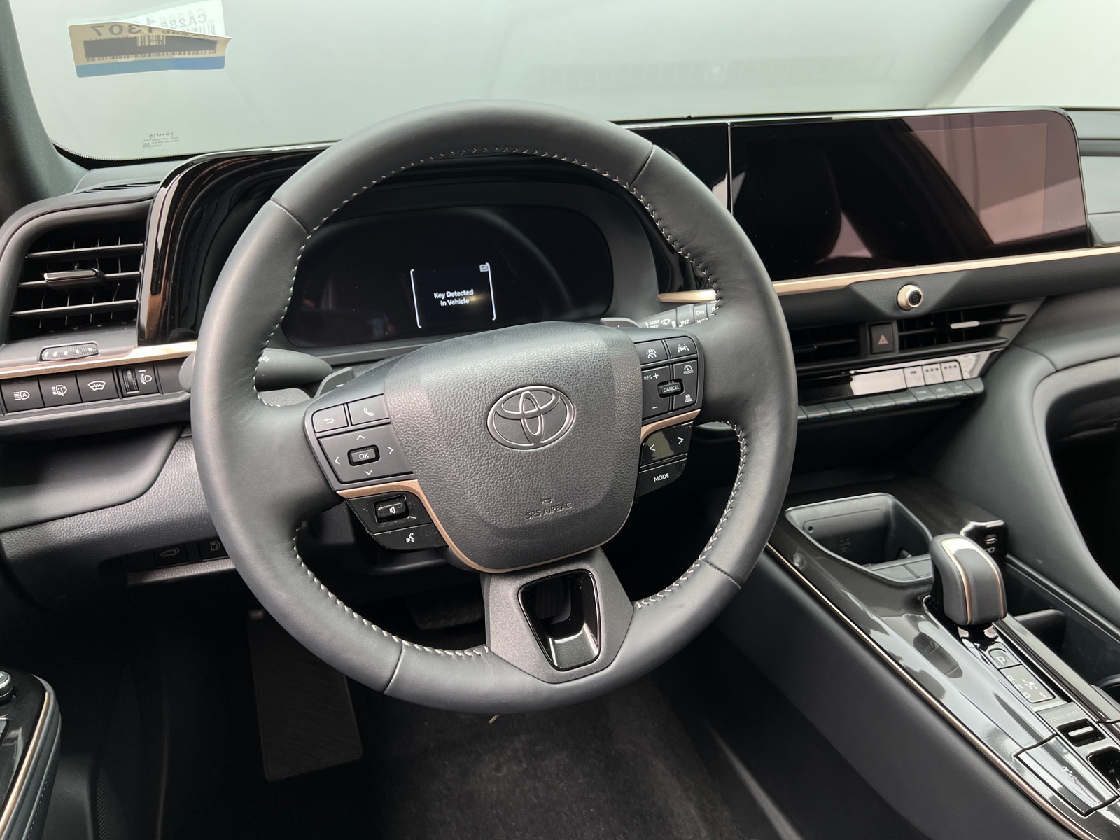 Thumbnail: 2025 Toyota Crown Signia - 4