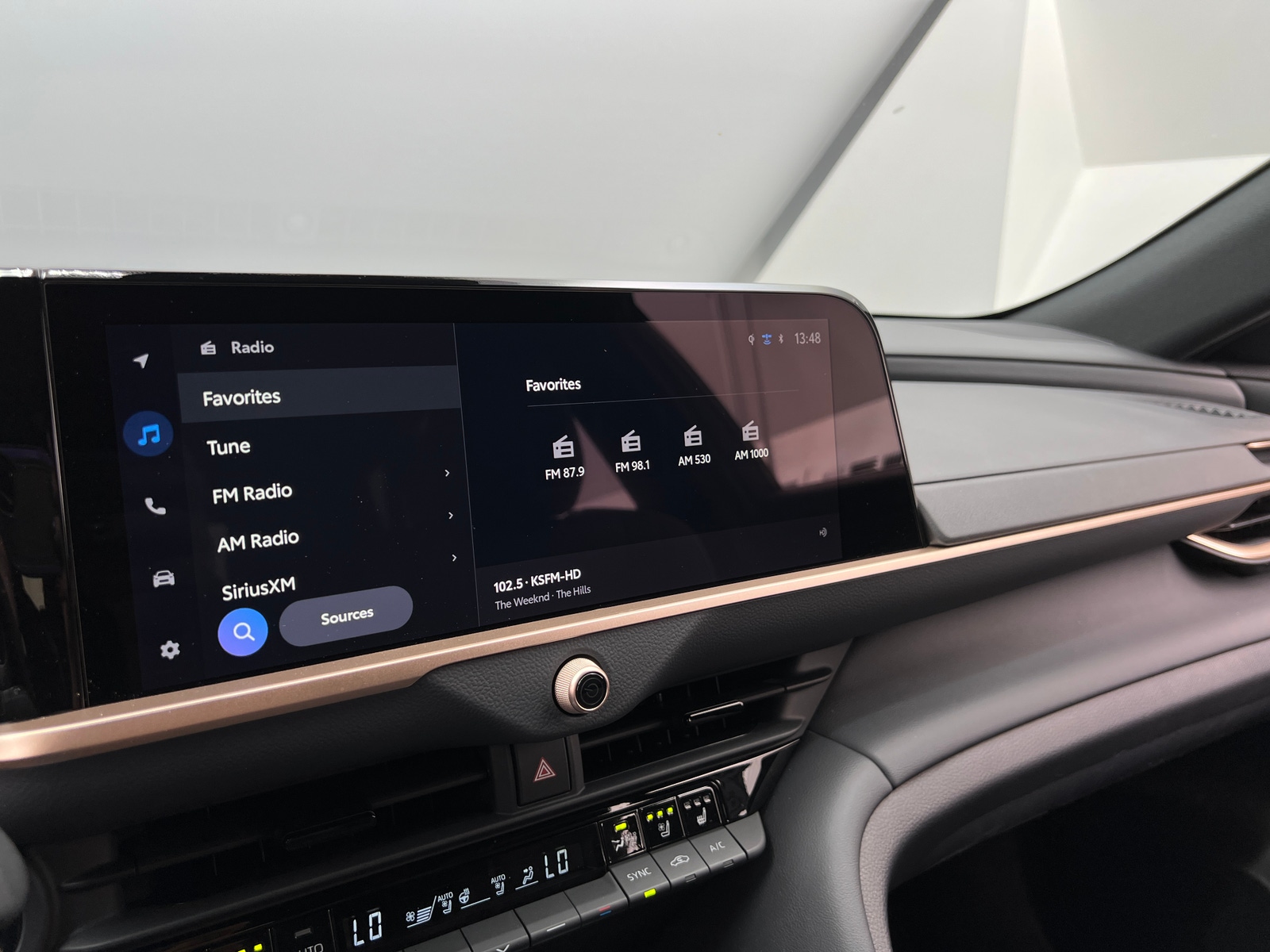 Thumbnail: 2025 Toyota Crown Signia - 3