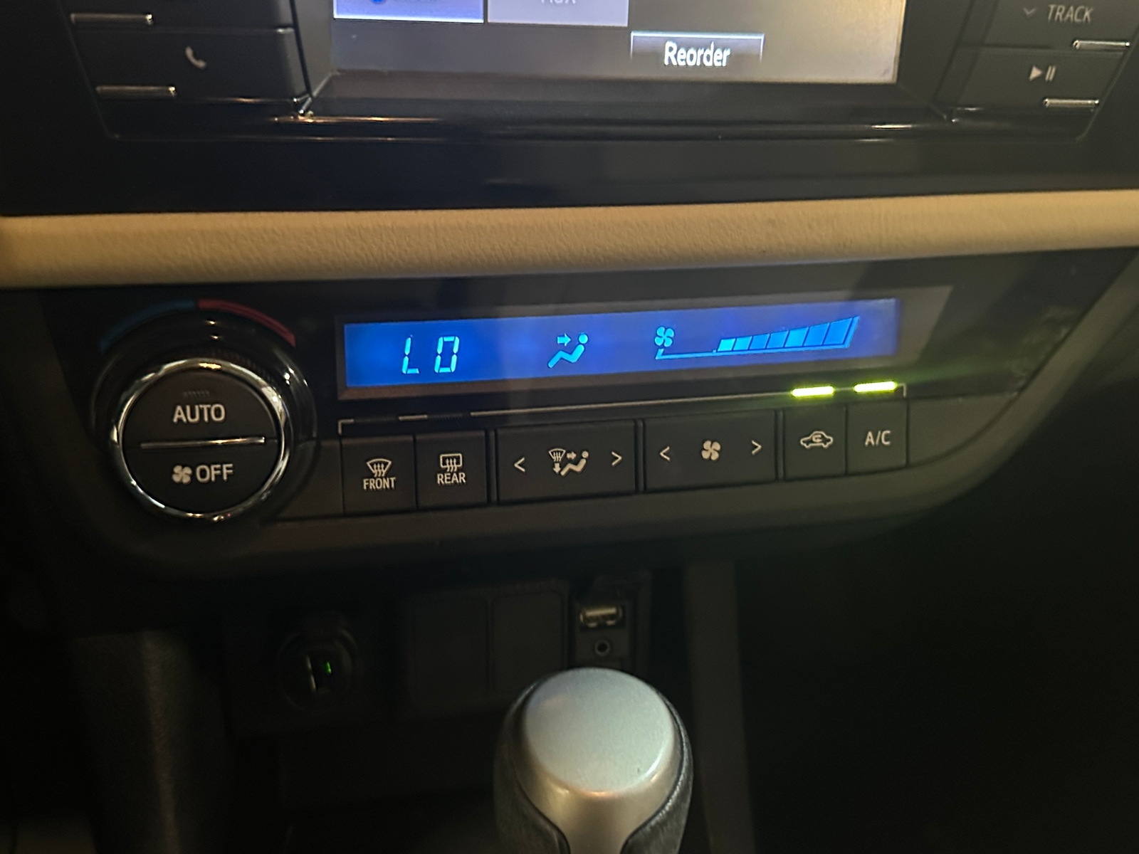 Thumbnail: 2016 Toyota Corolla - 4