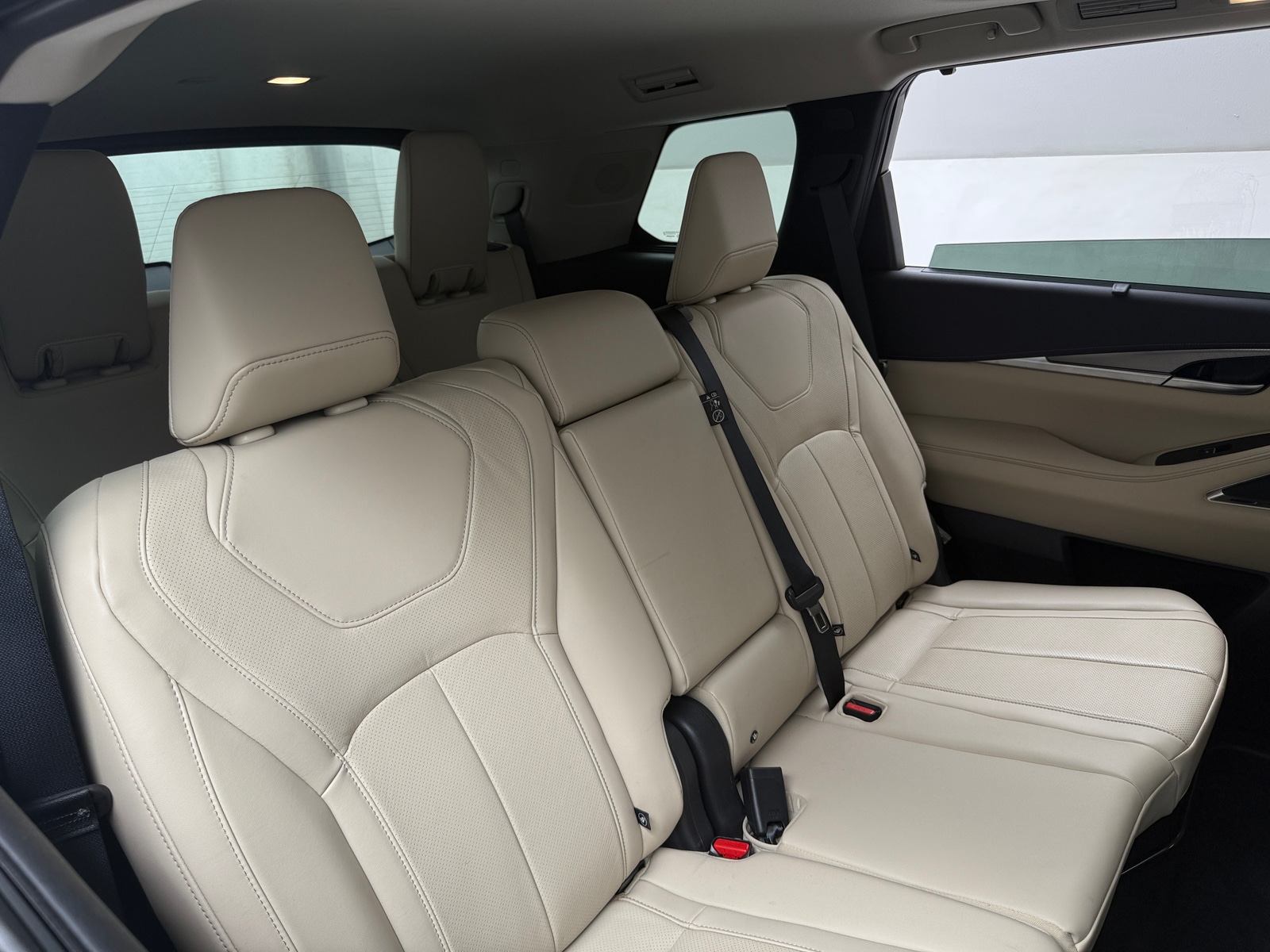 Thumbnail: 2025 INFINITI QX60 - 5