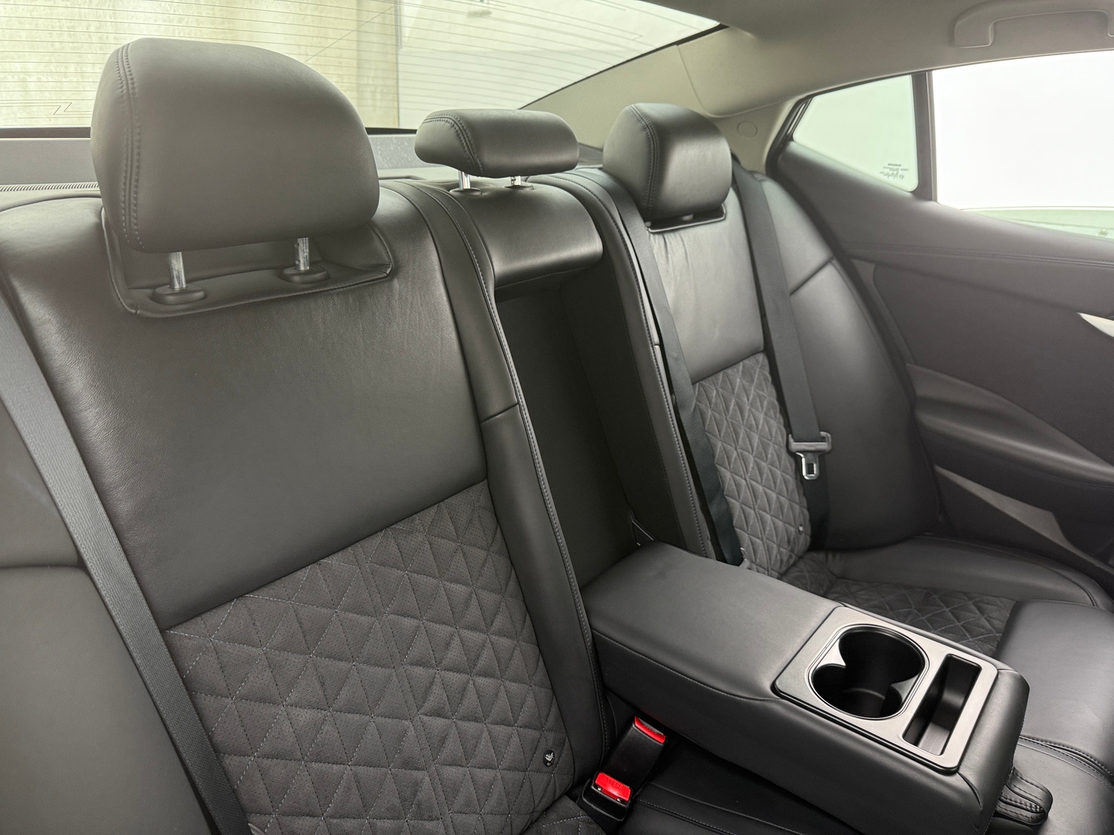 Thumbnail: 2016 Nissan Maxima - 5