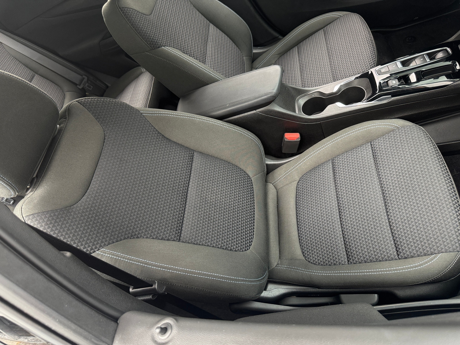 Thumbnail: 2023 Chevrolet Bolt EUV - 2
